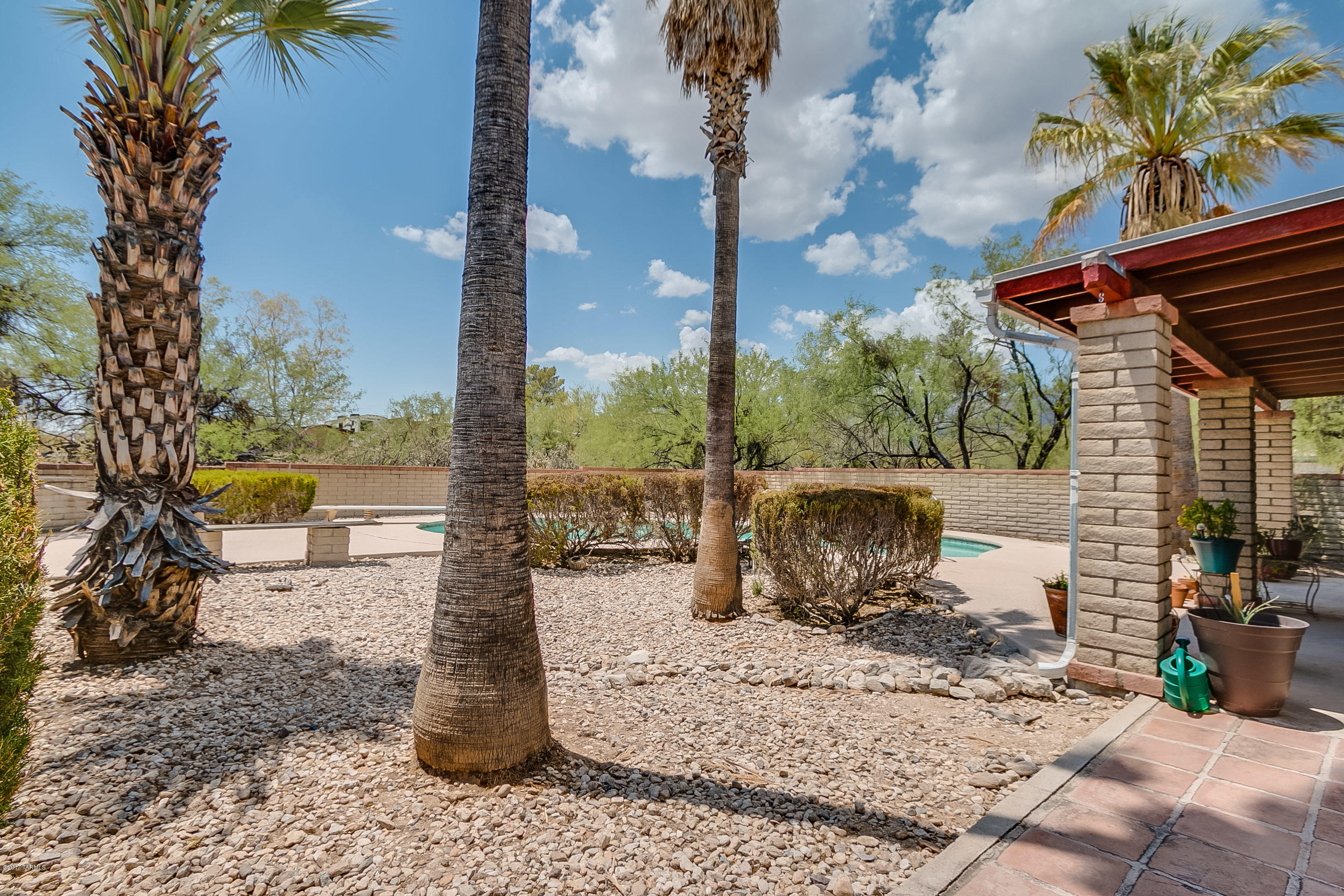 4421 N Banyon Tree Drive