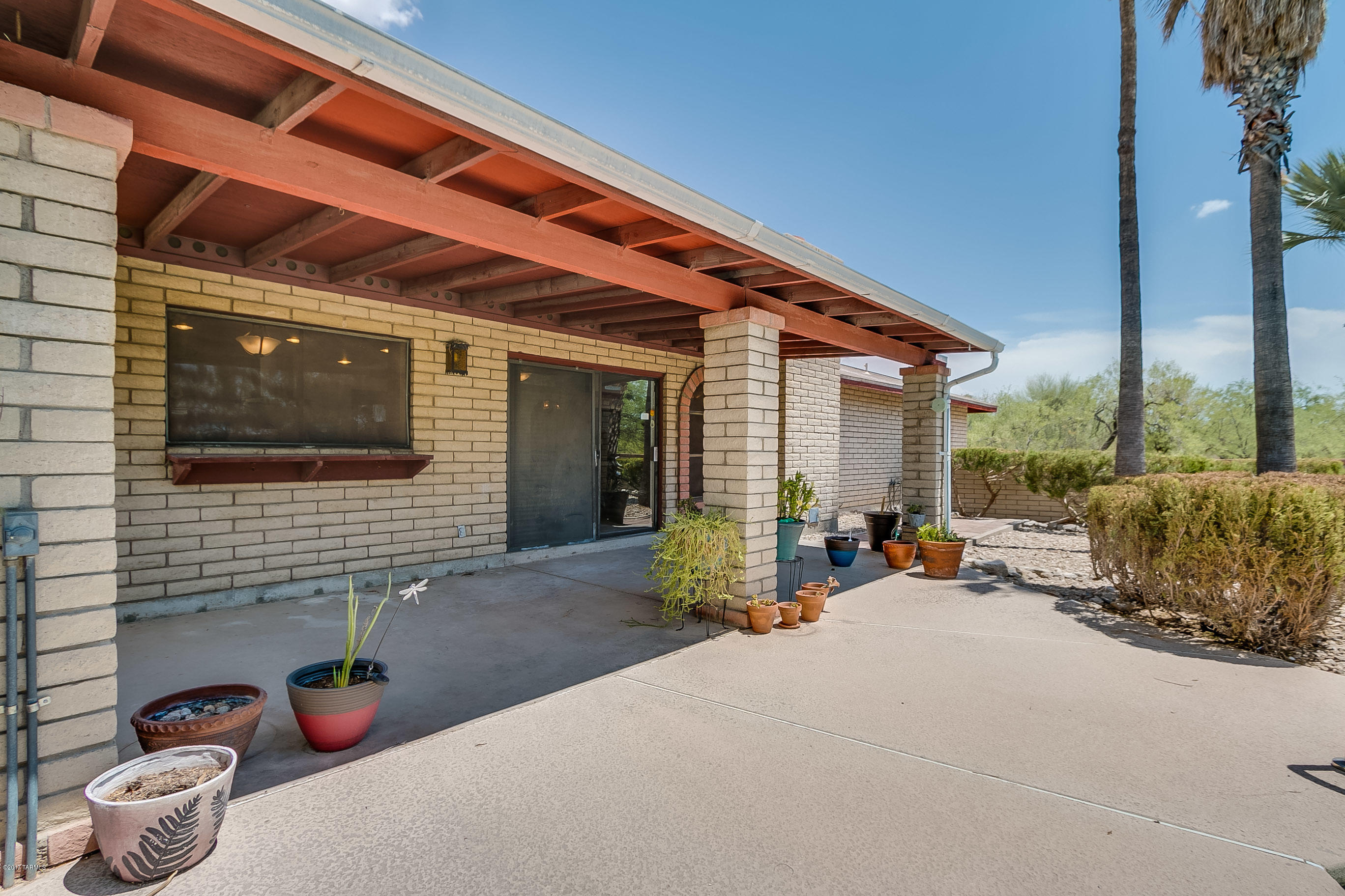 4421 N Banyon Tree Drive