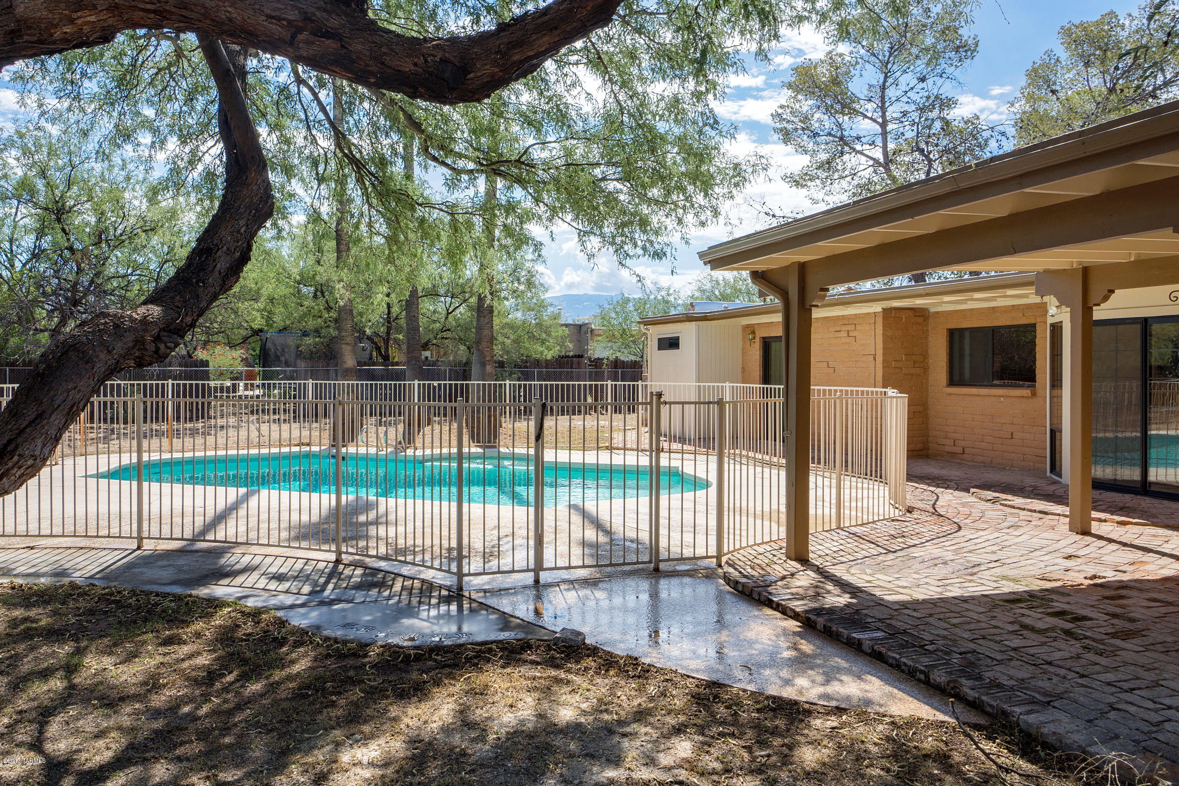 11141 E Limberlost Road