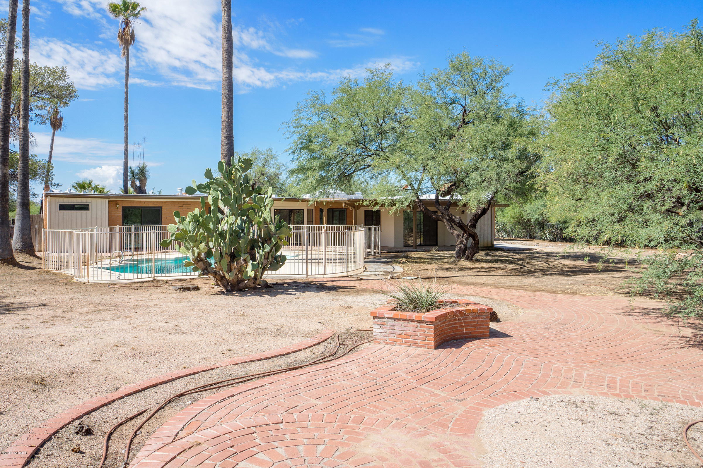 11141 E Limberlost Road