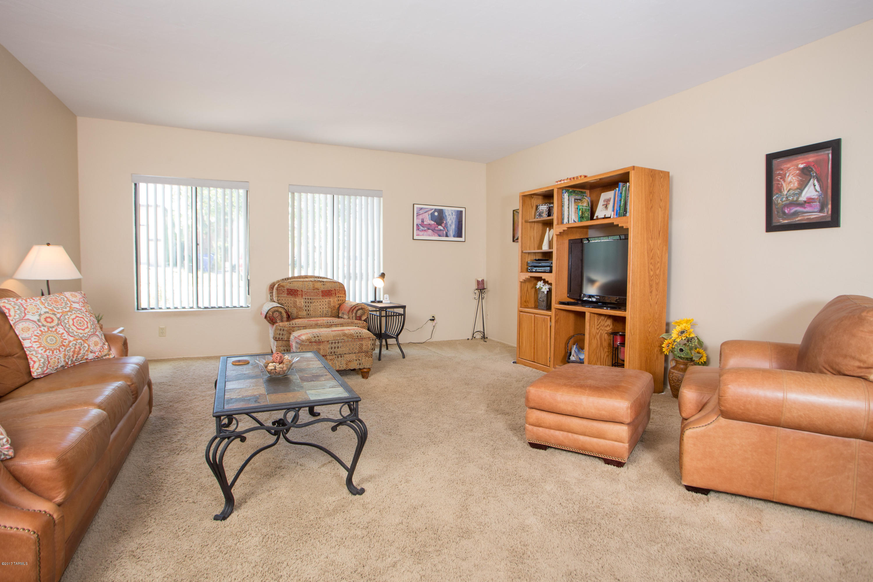 9127 E Calle Diego