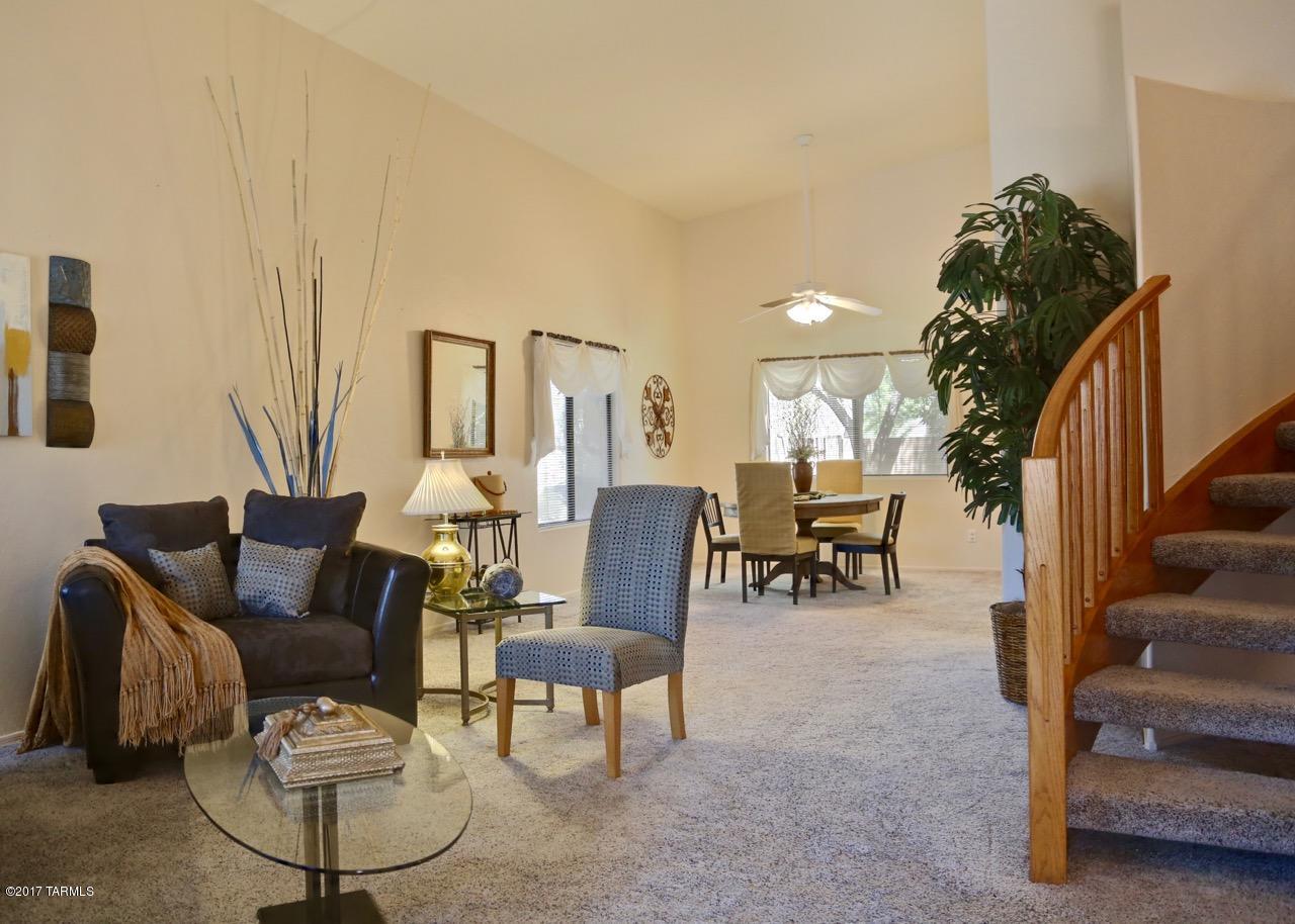 11055 E Blue Grama Drive