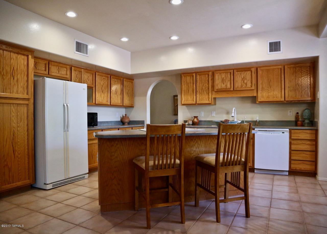 11055 E Blue Grama Drive