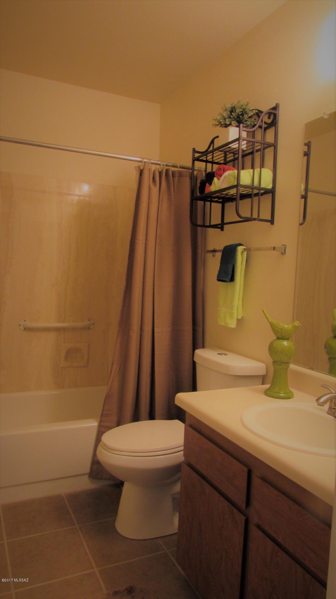 8080 E Speedway Boulevard Unit: 105