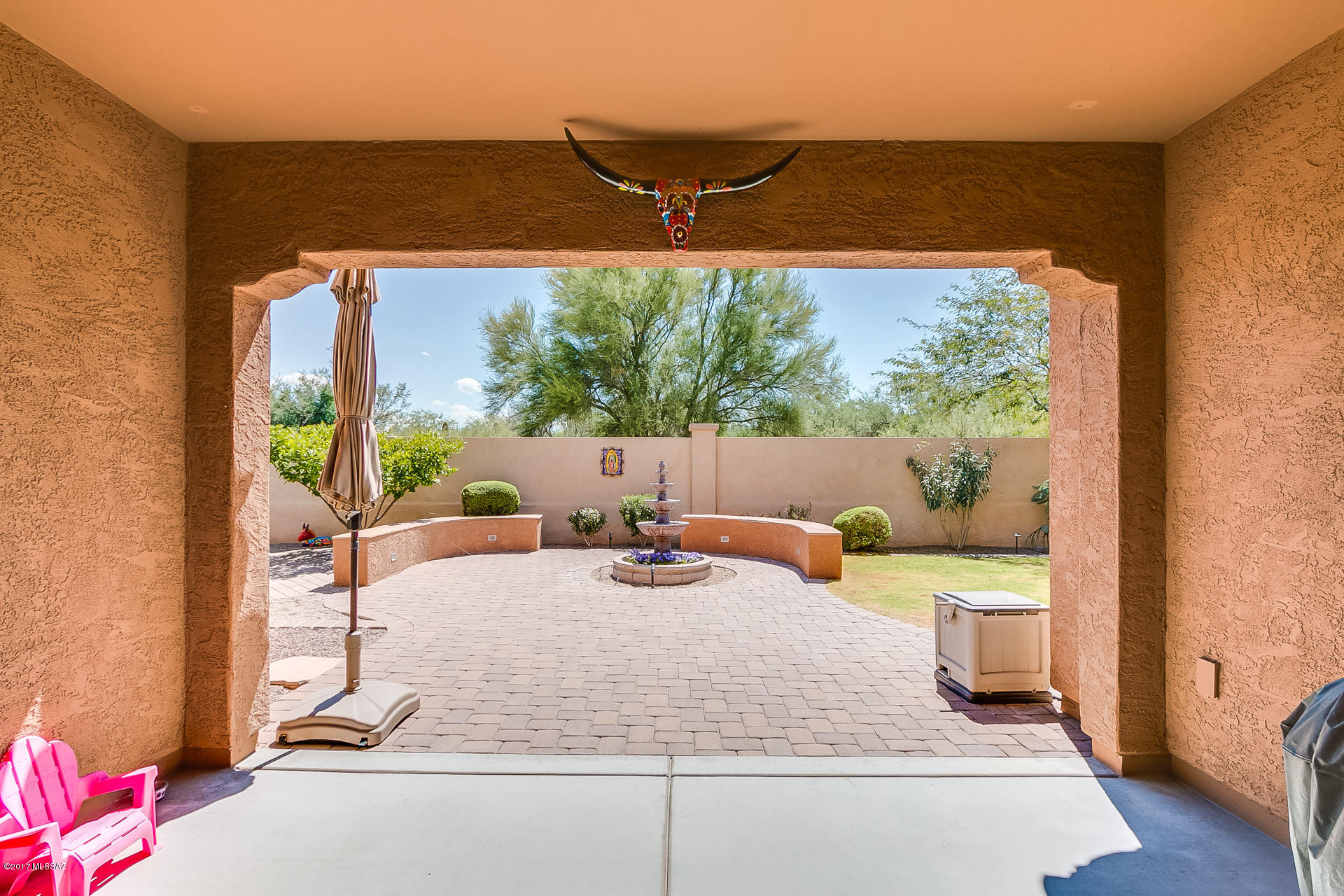 733 W Camino Tunera