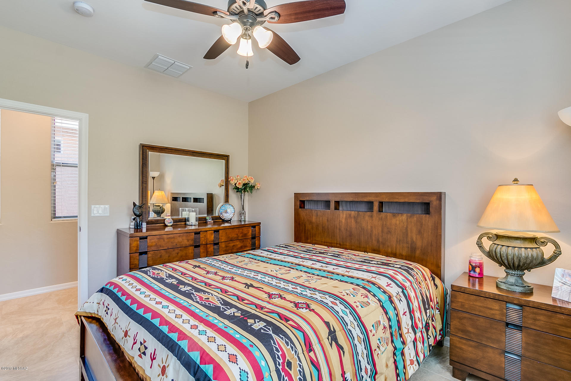 733 W Camino Tunera