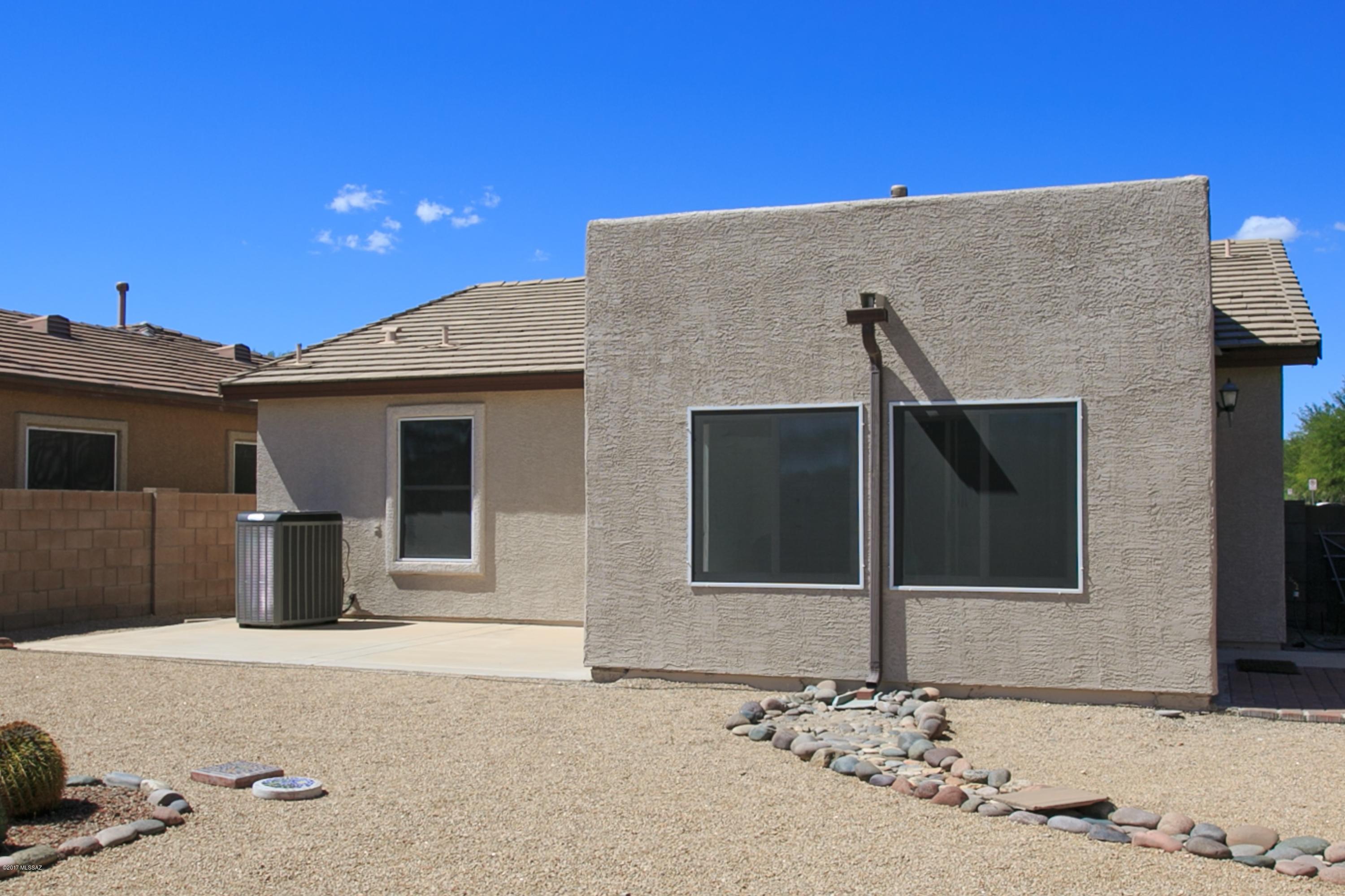 6143 S Kaufman Drive