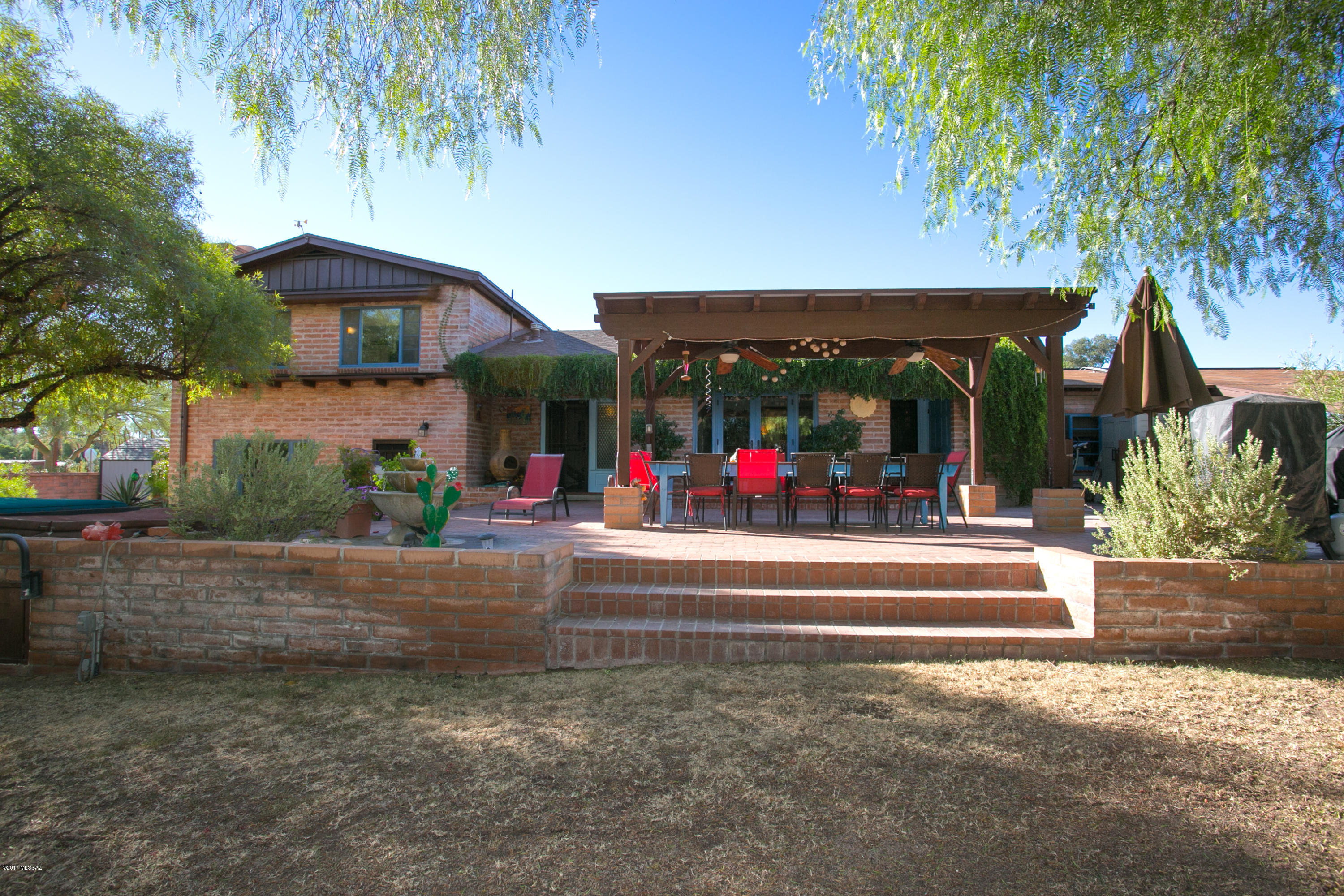 3761 E Calle de Soto