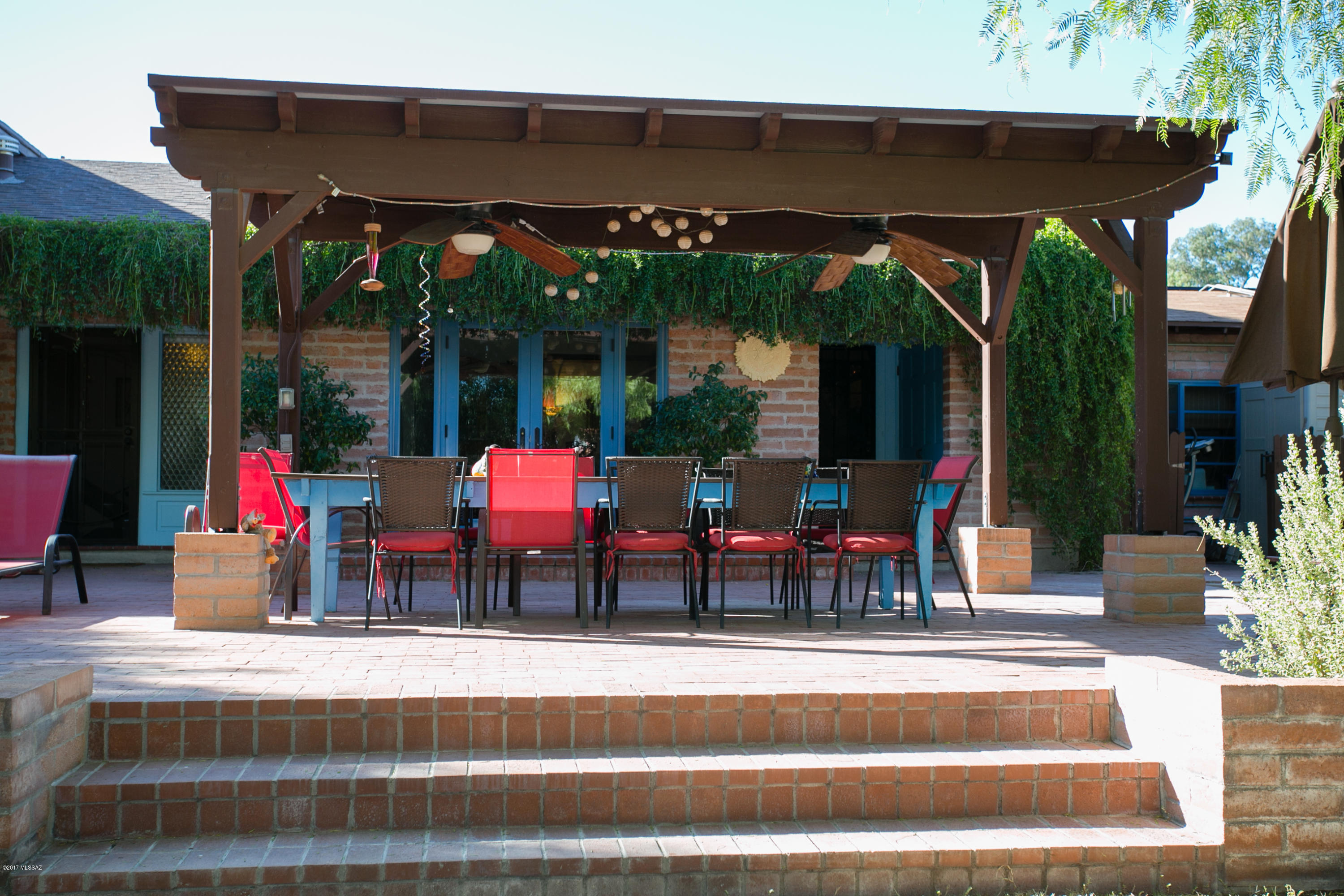 3761 E Calle de Soto