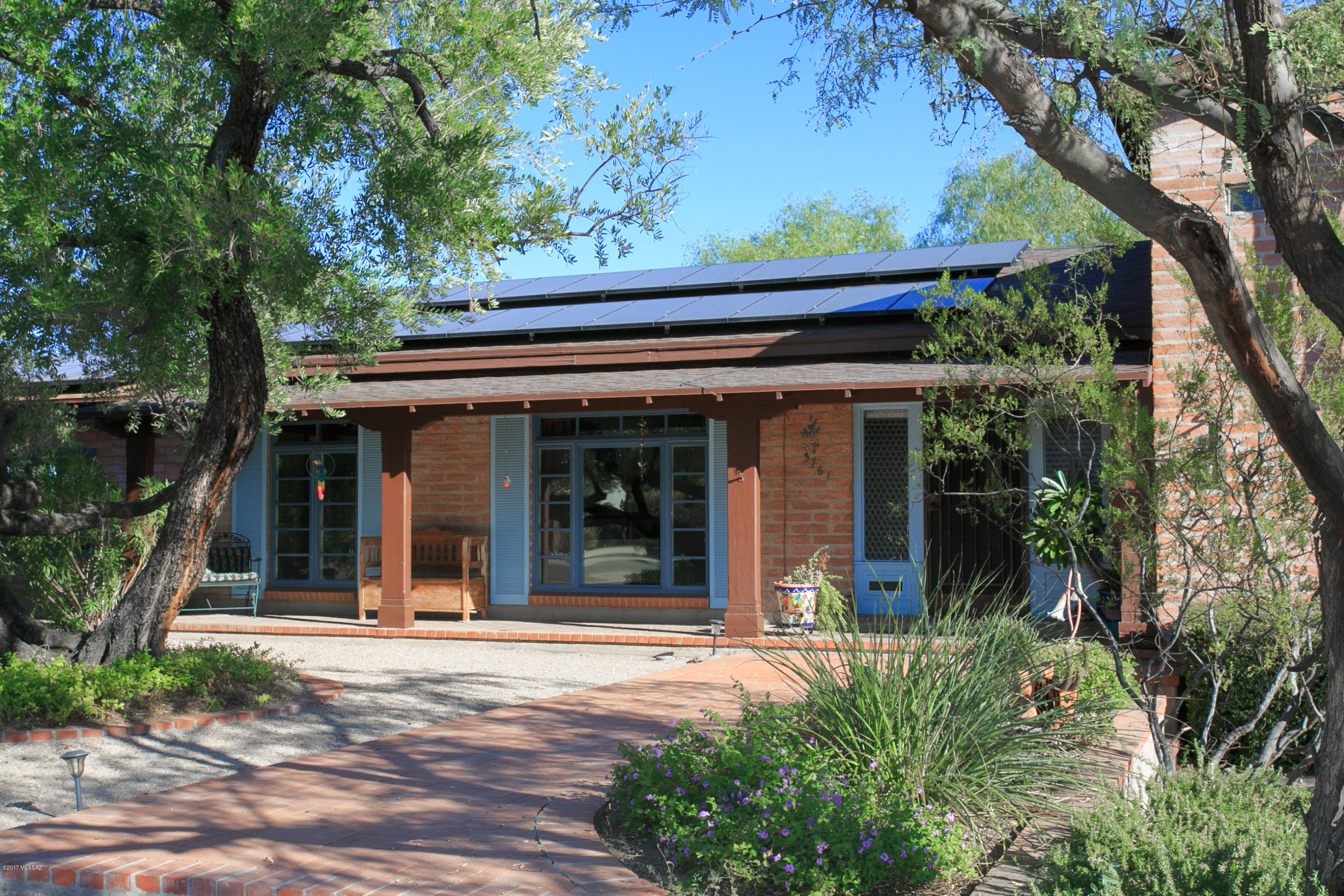 3761 E Calle de Soto