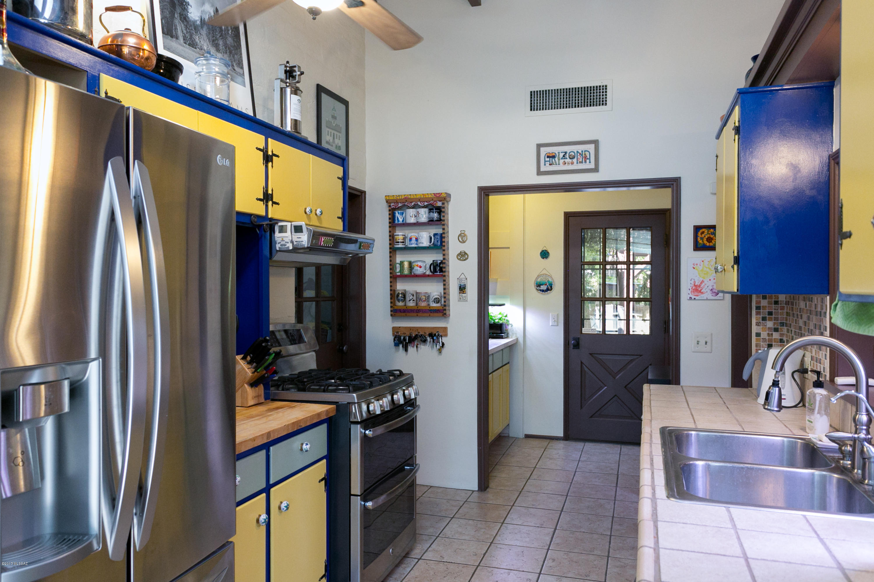 3761 E Calle de Soto