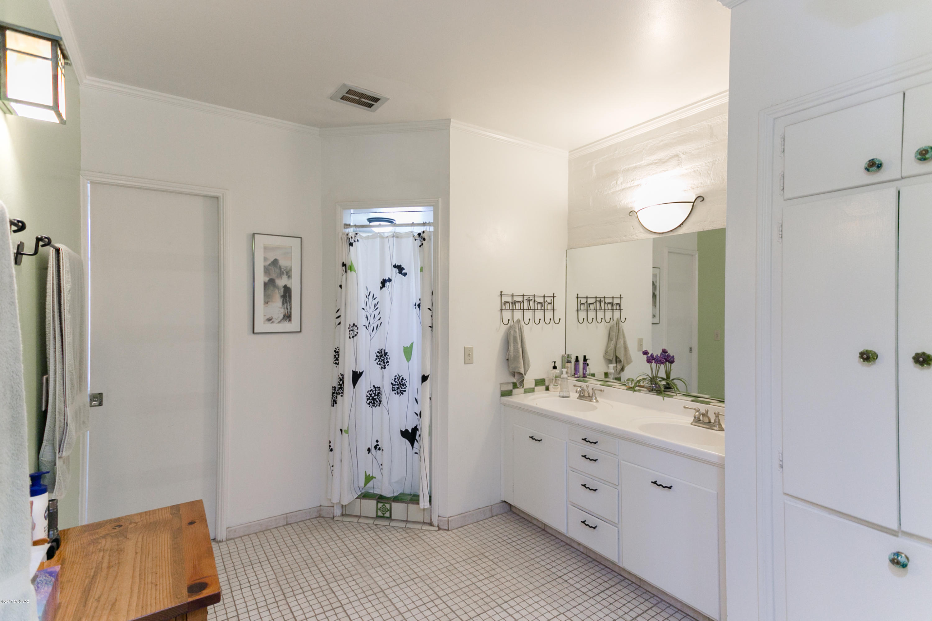 3761 E Calle de Soto