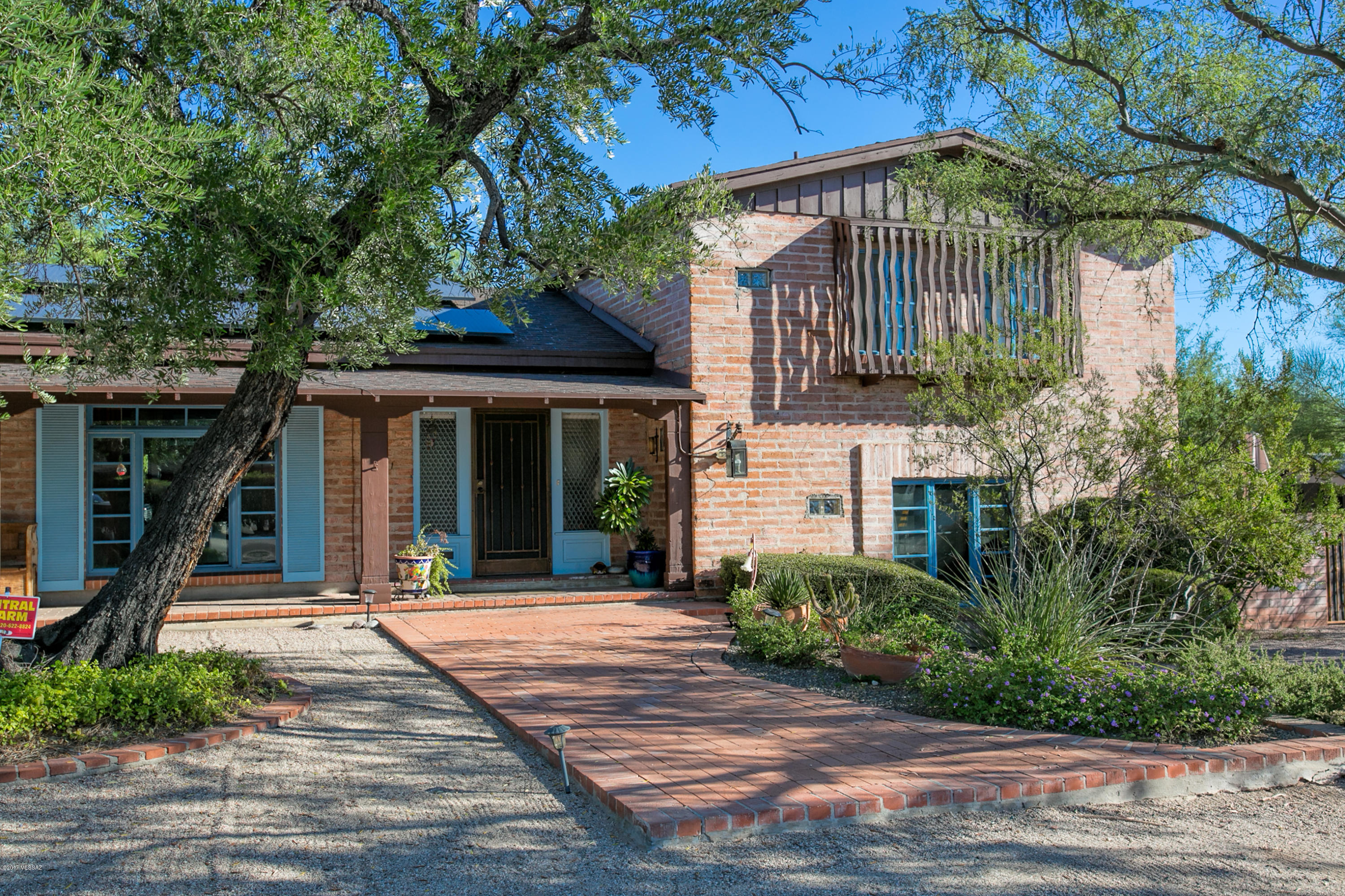 3761 E Calle de Soto