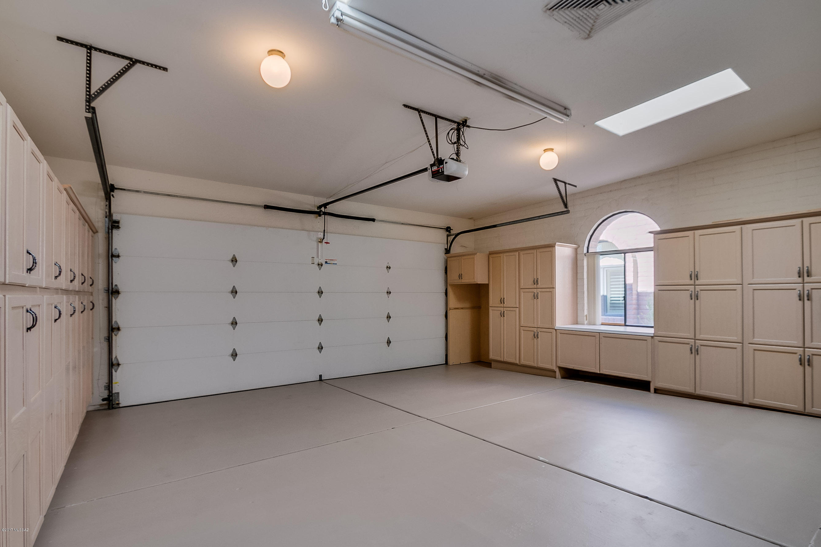 5286 N Via Velazquez