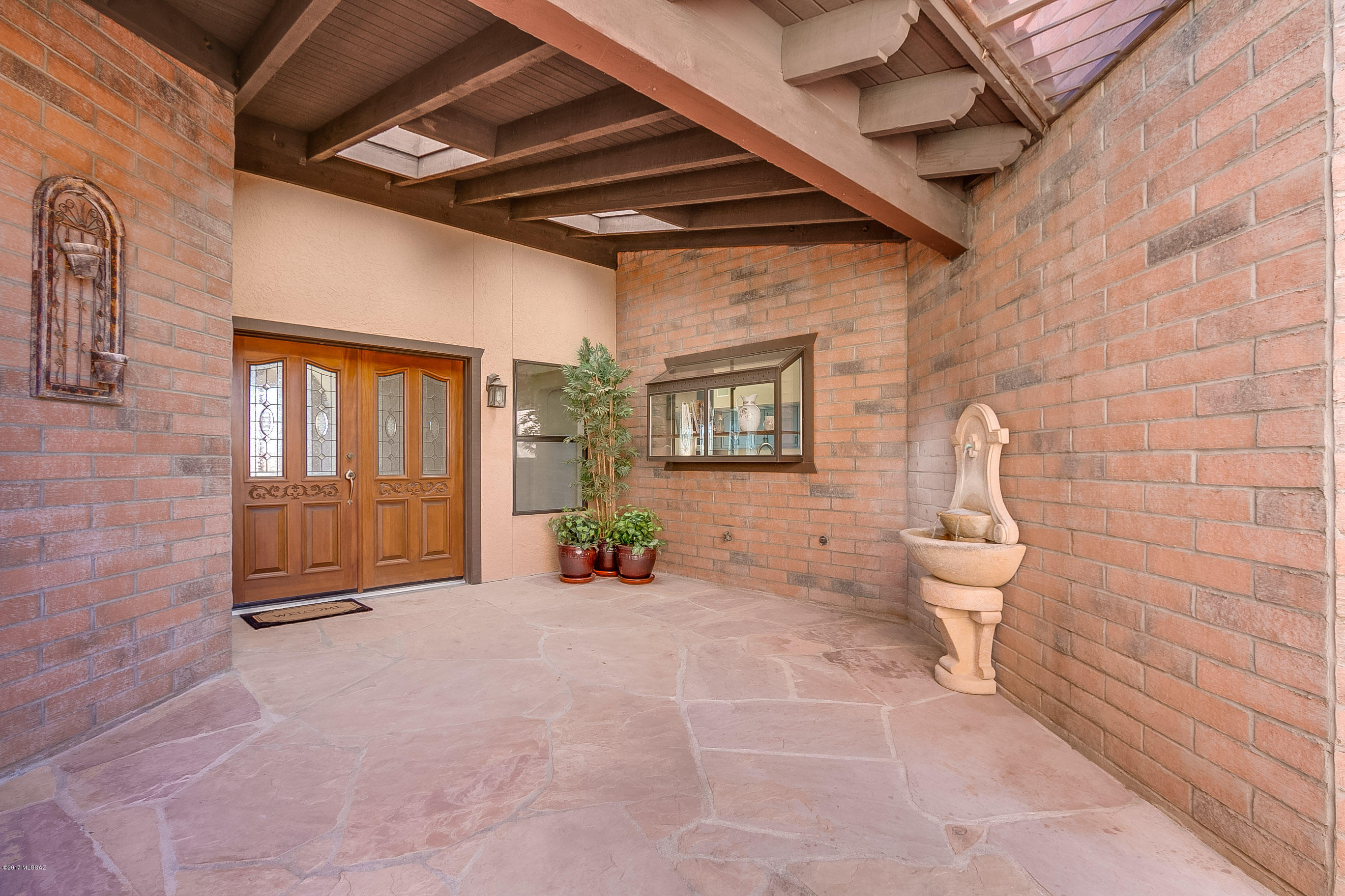 5286 N Via Velazquez