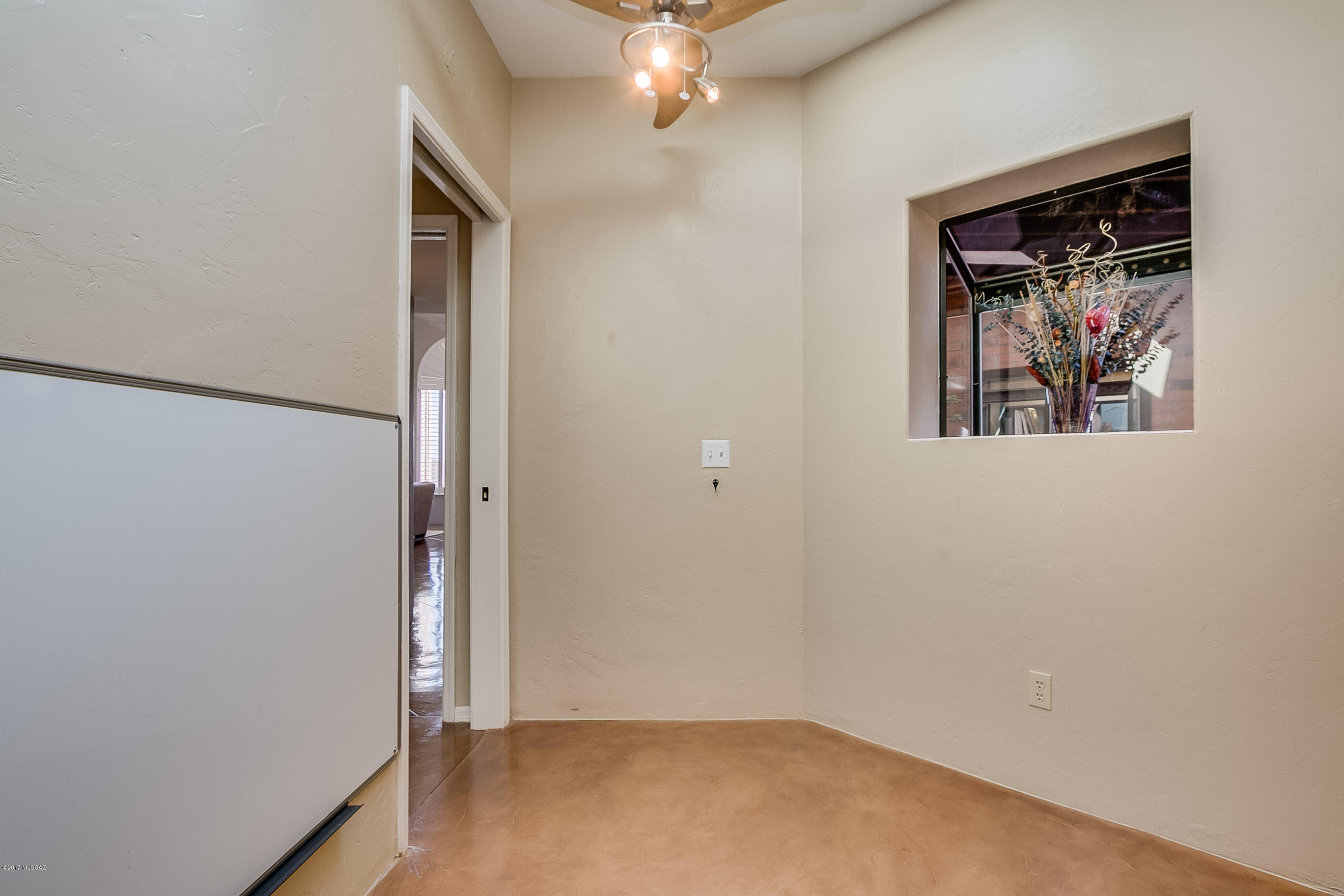 5286 N Via Velazquez