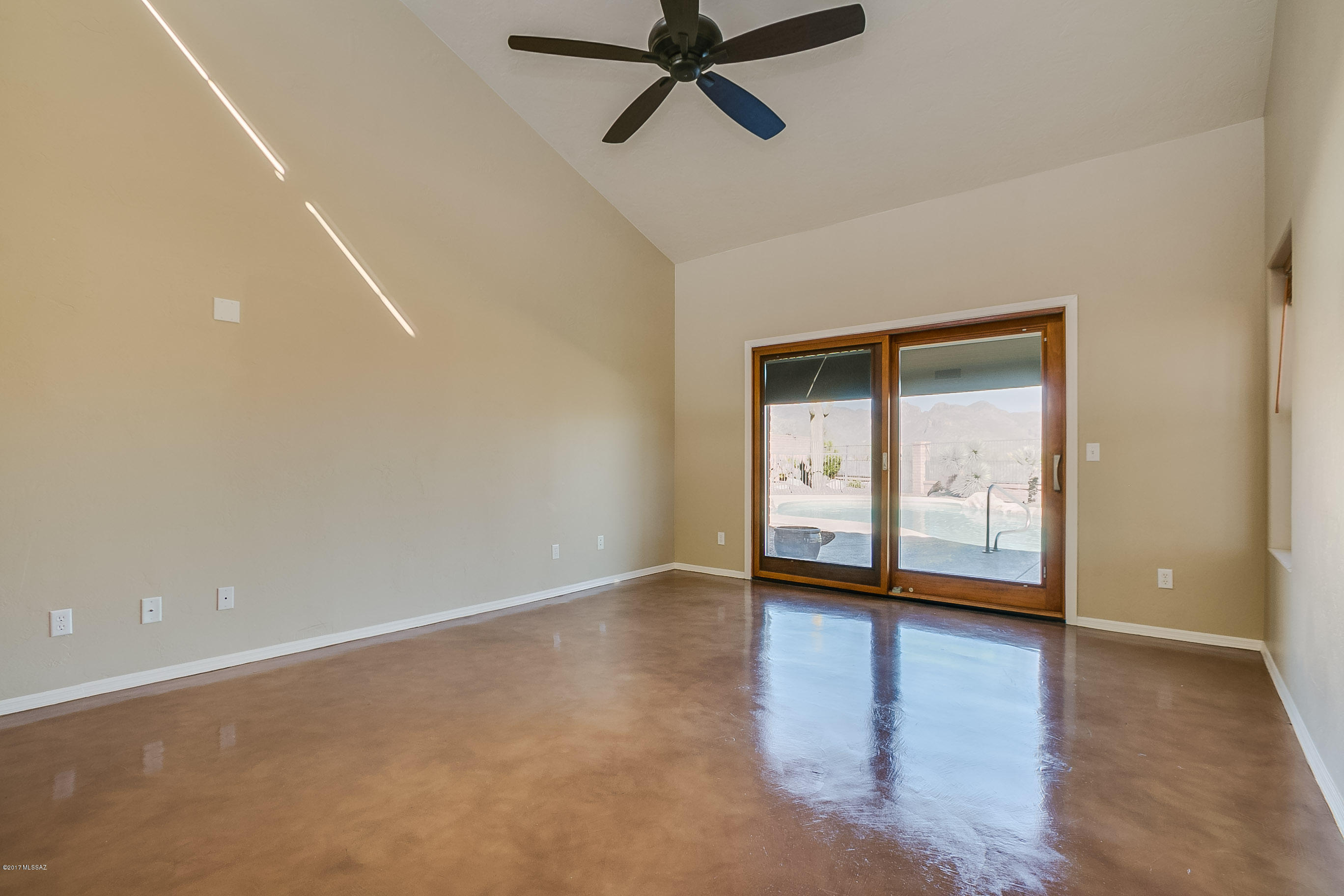 5286 N Via Velazquez