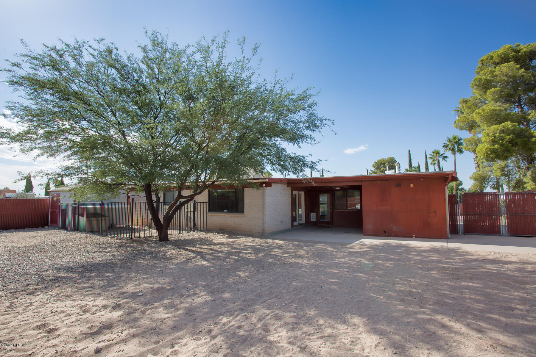 1921 S Kevin Drive