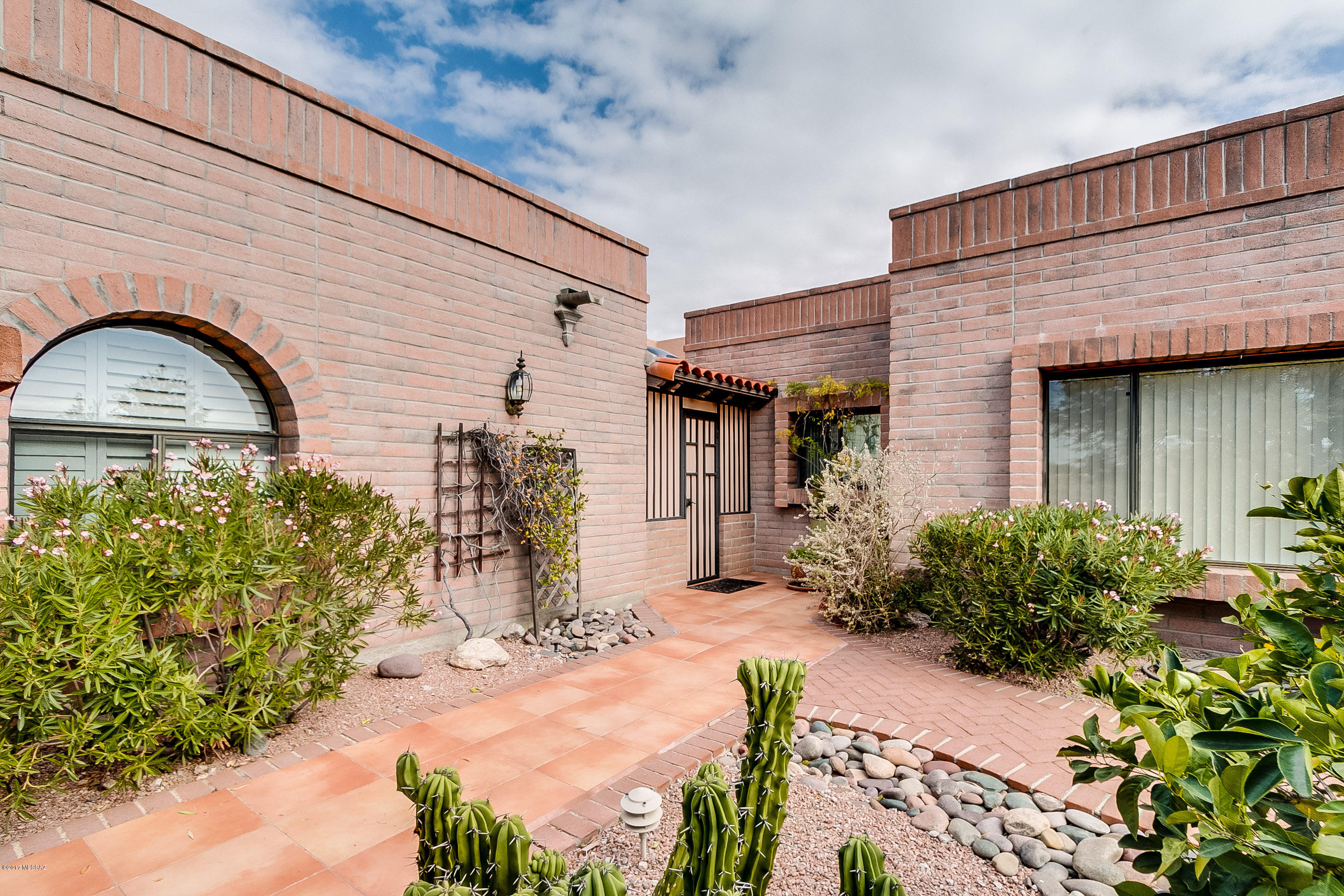 4970 N Via Velazquez