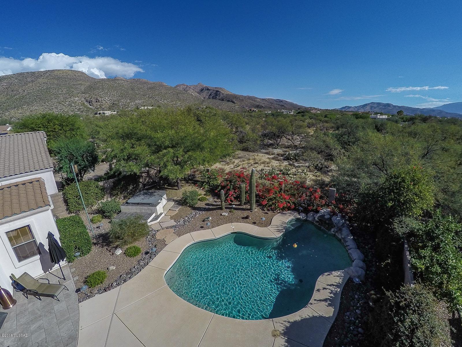 5254 N Fairway Heights Drive