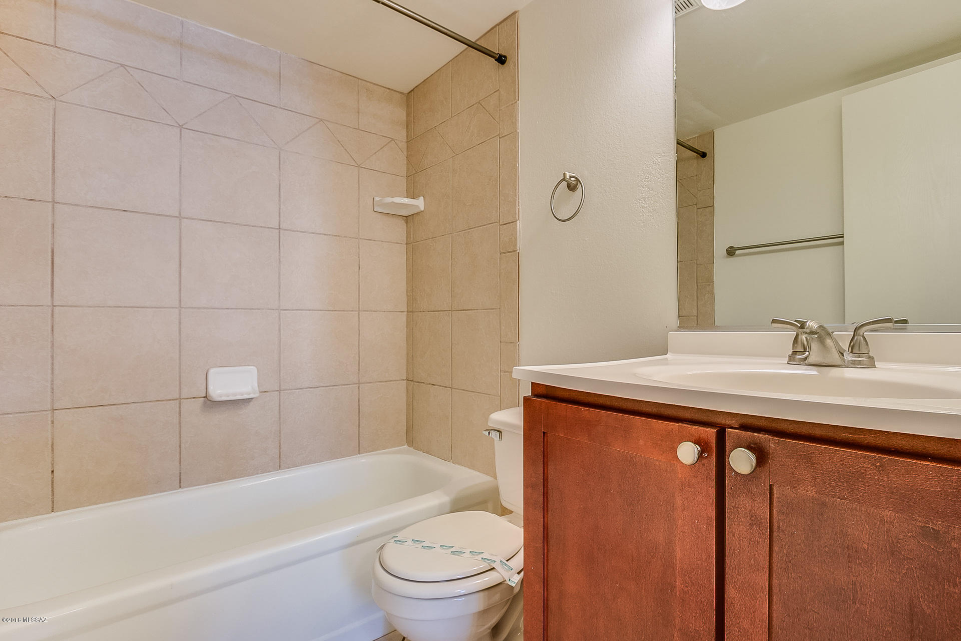 3357 N Country Club Road Unit: 35