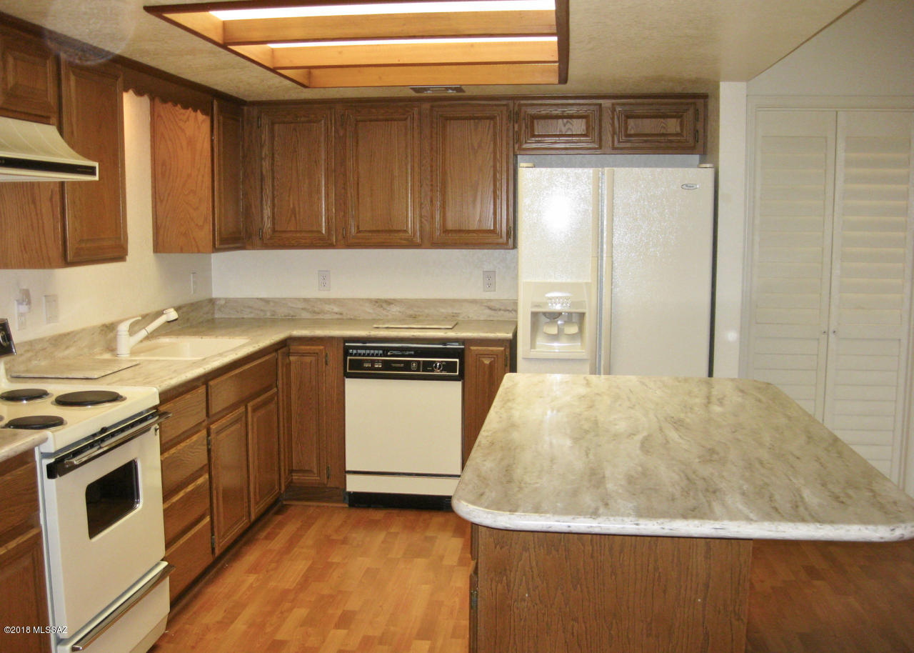 5226 N Via Agrifoglio