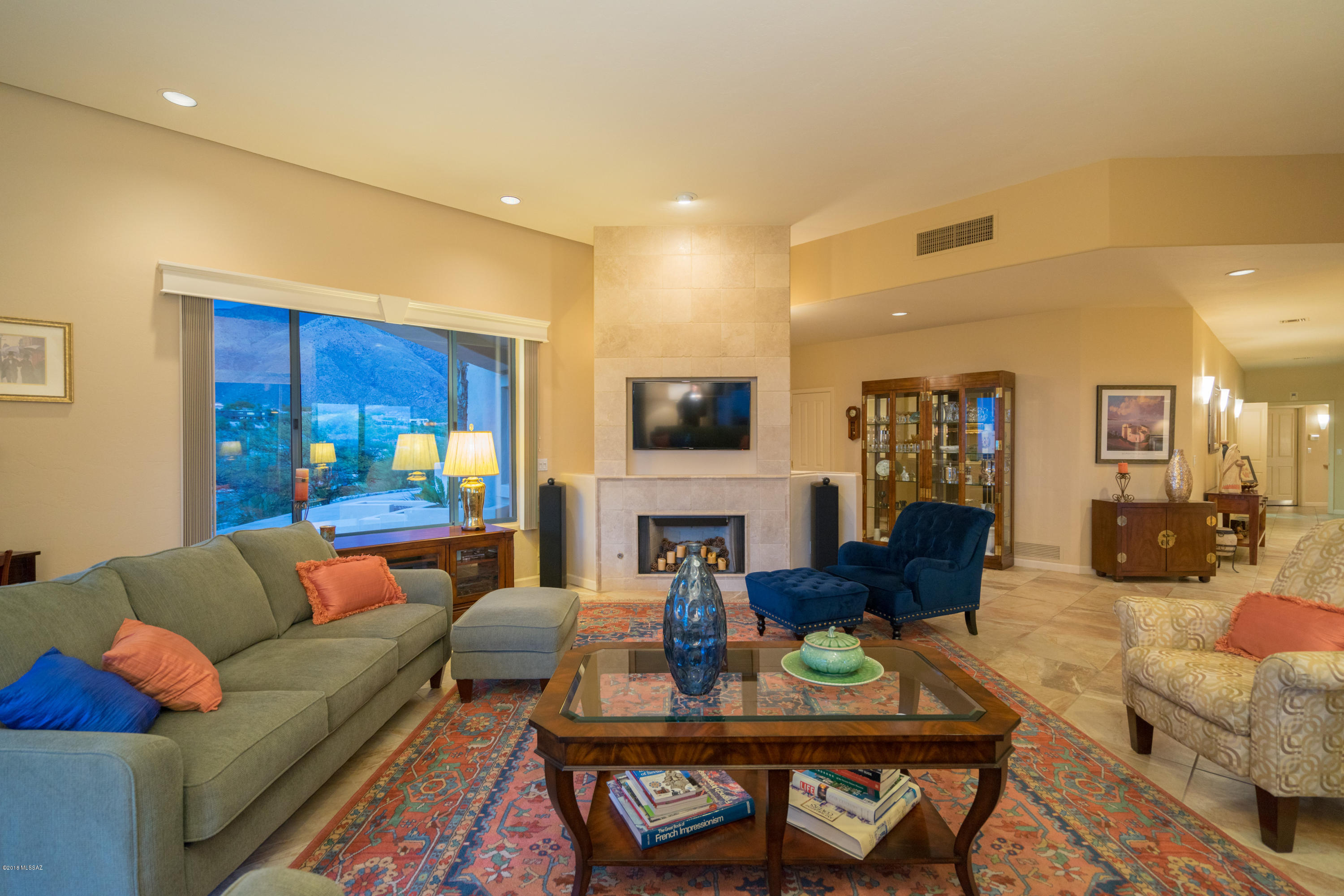 5580 E Paseo Cimarron