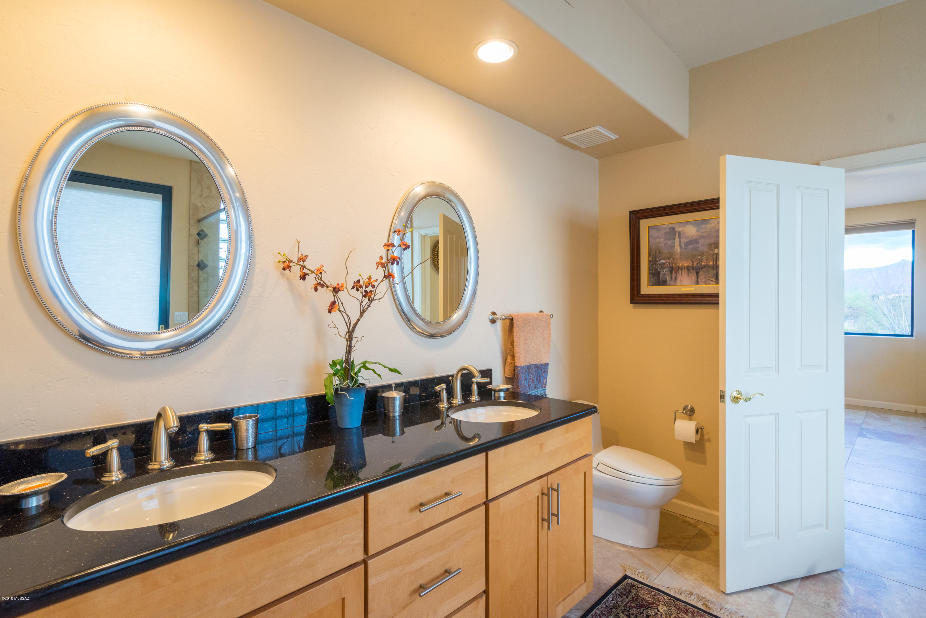 5580 E Paseo Cimarron