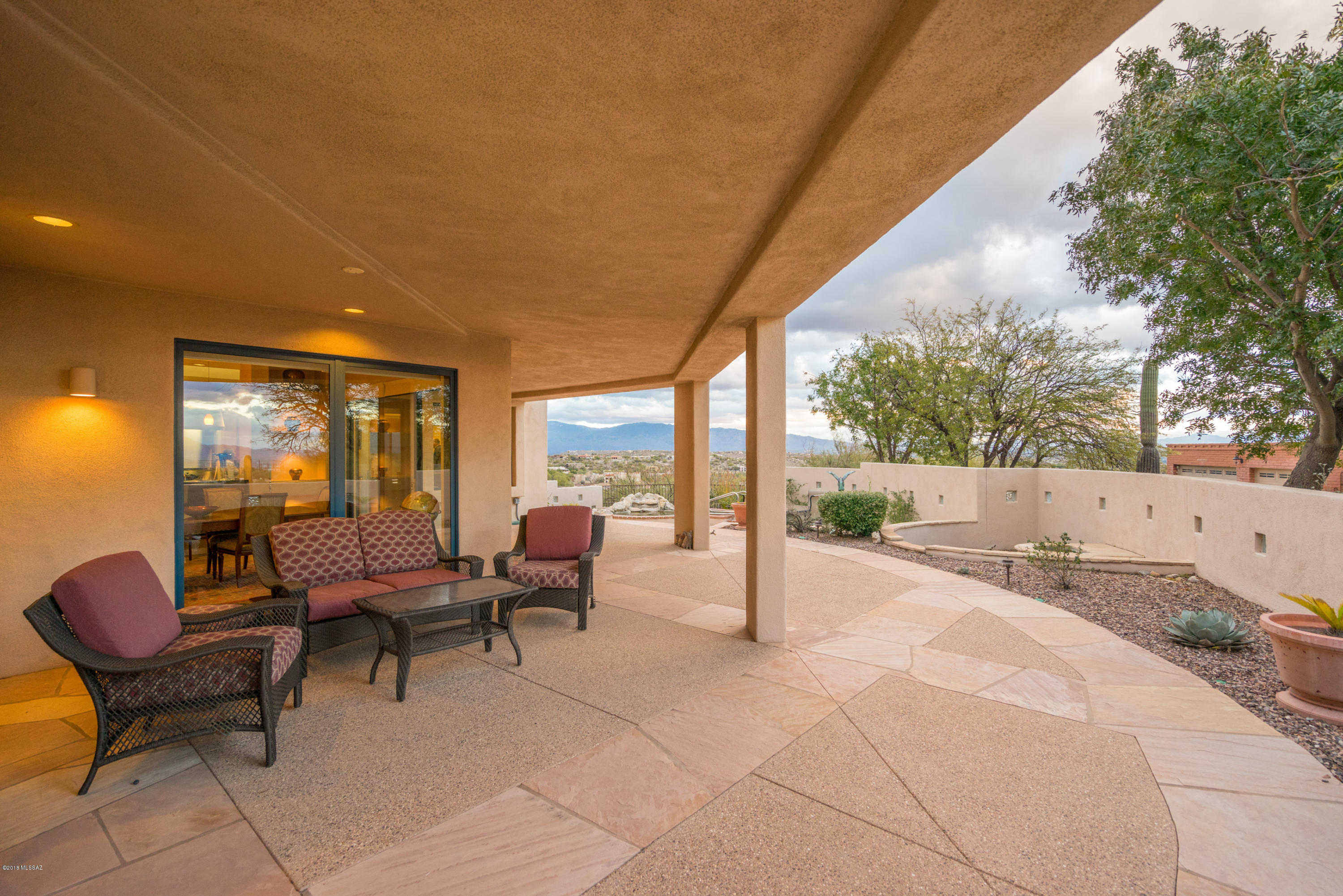 5580 E Paseo Cimarron