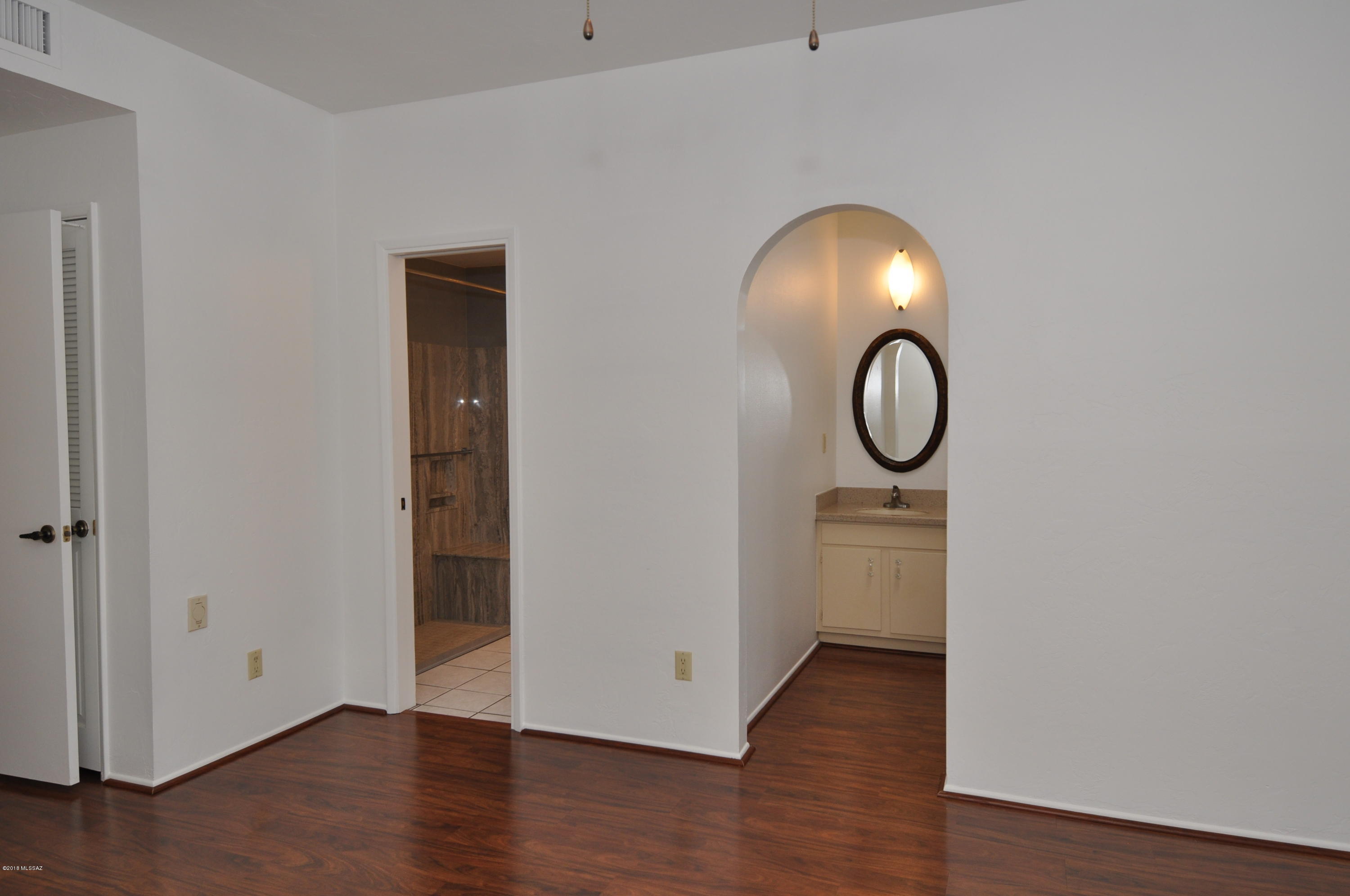 7147 E Sabino Vista Circle