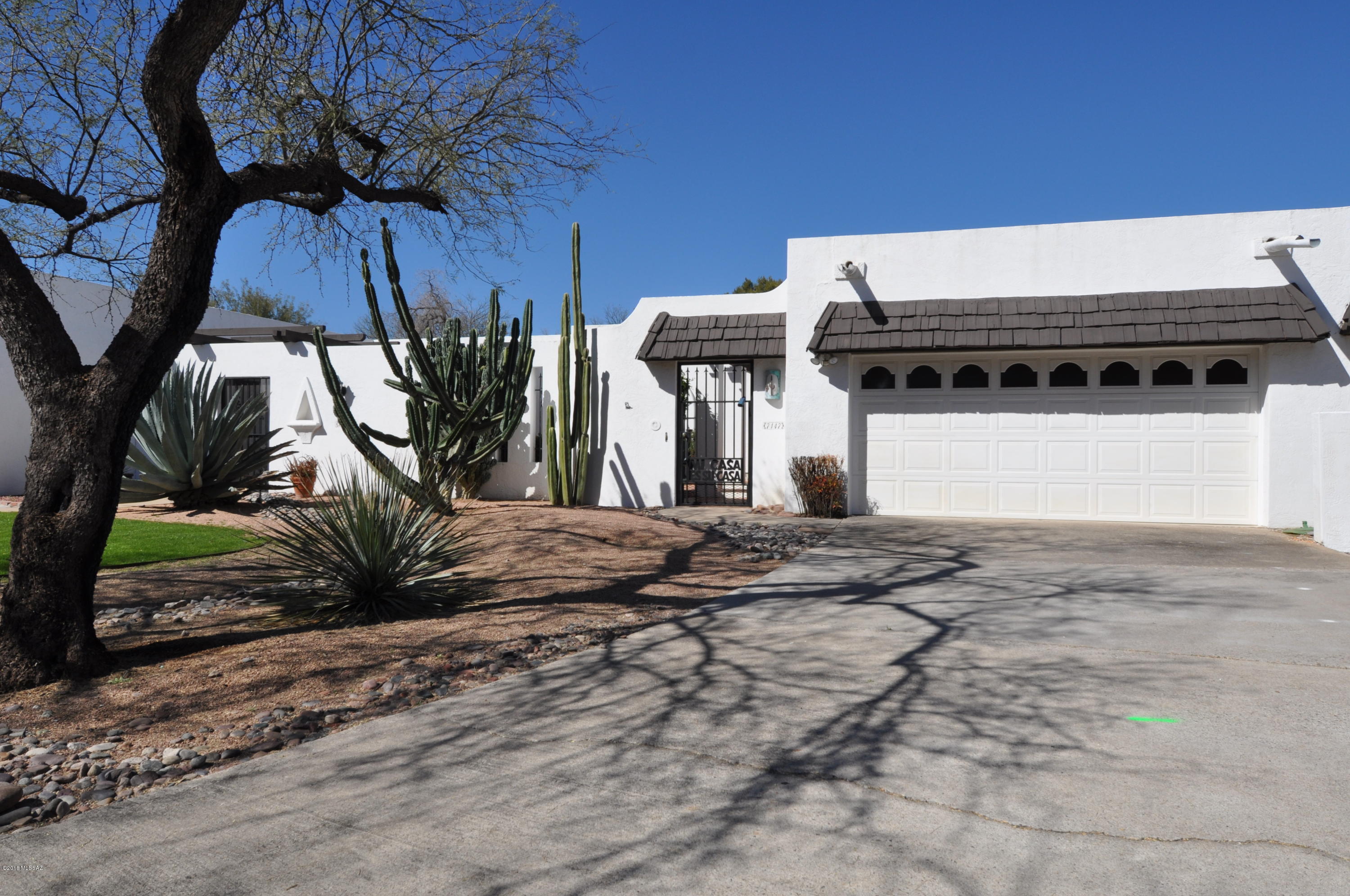 7147 E Sabino Vista Circle