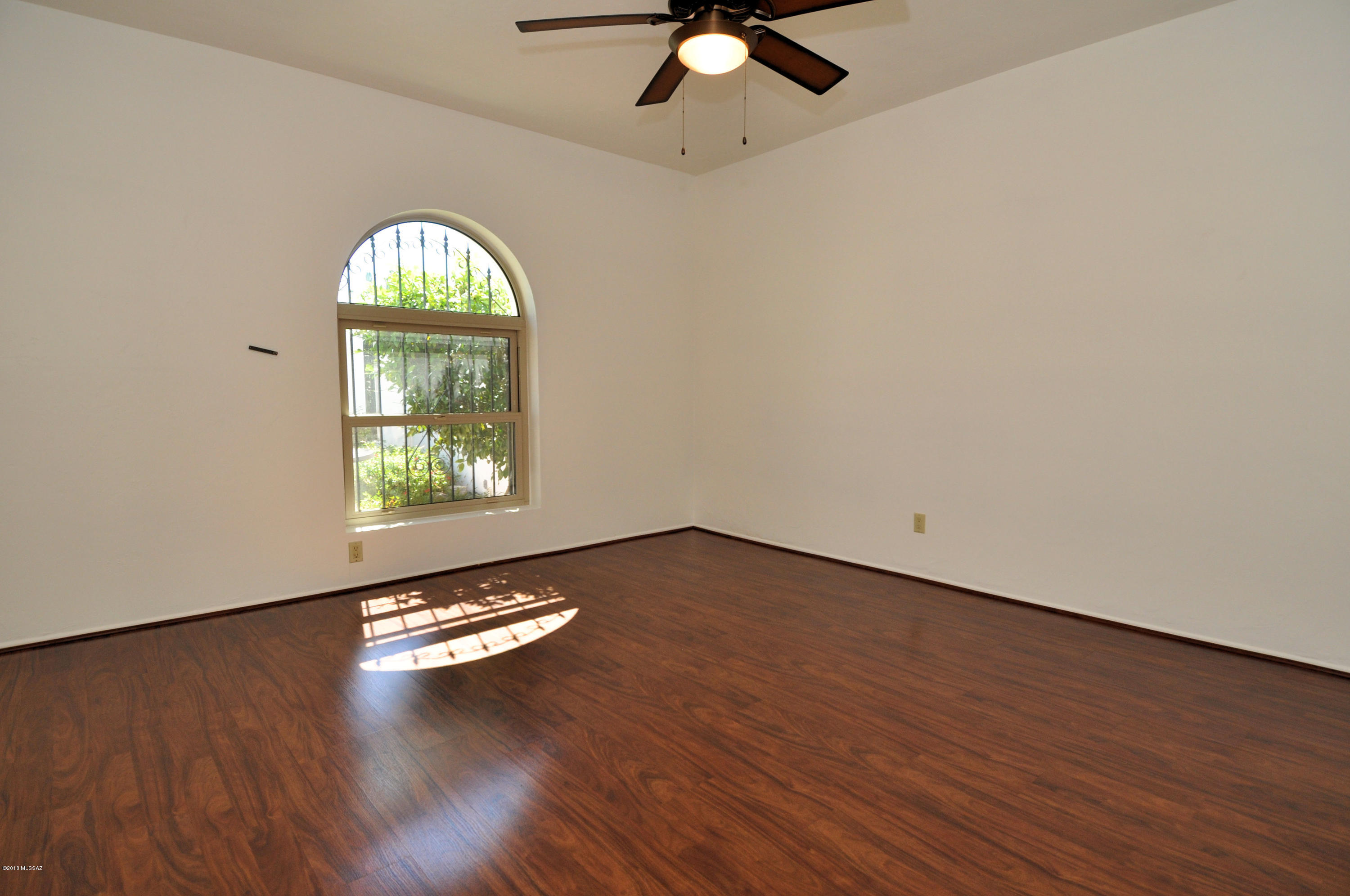 7147 E Sabino Vista Circle