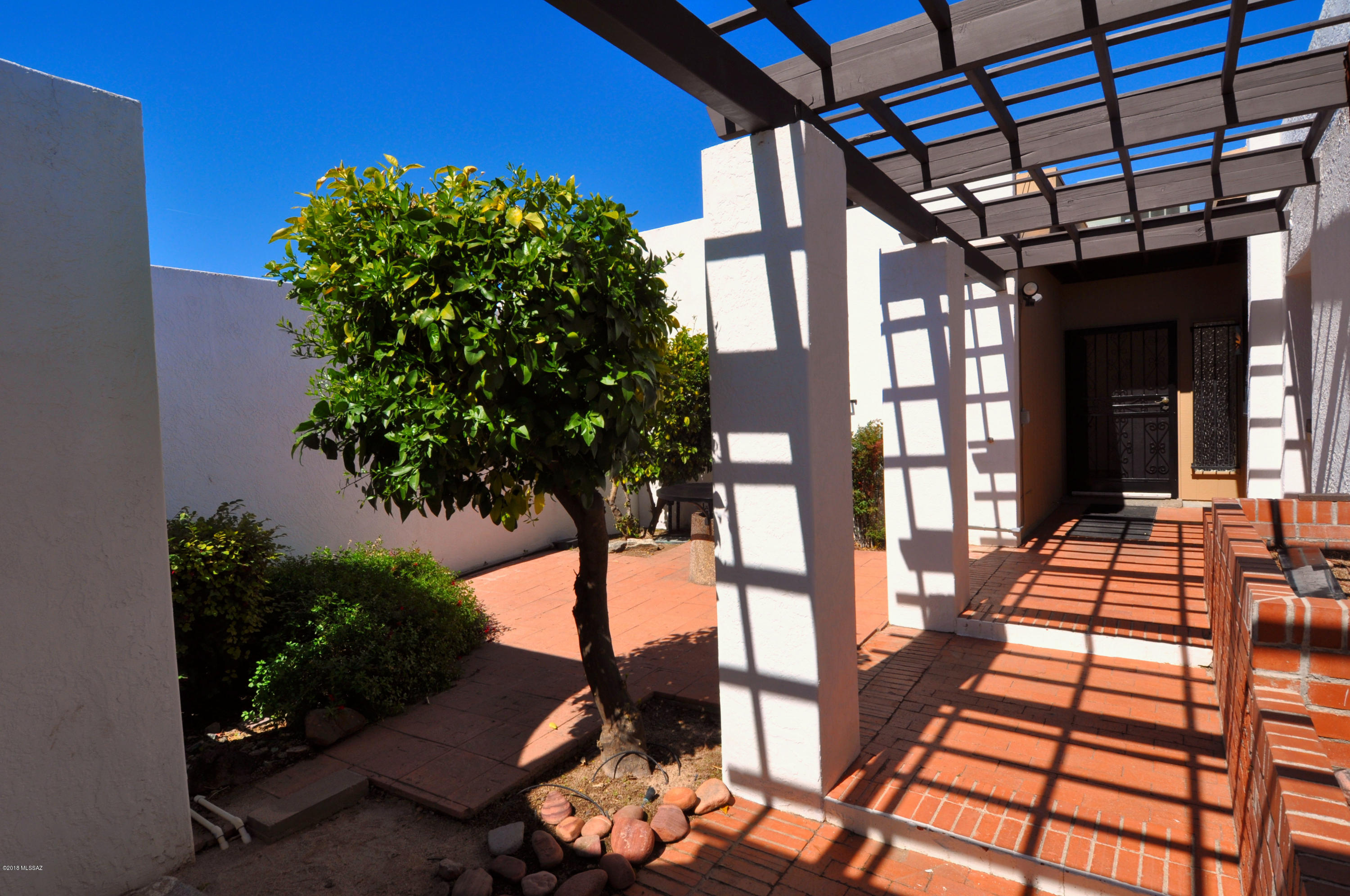 7147 E Sabino Vista Circle