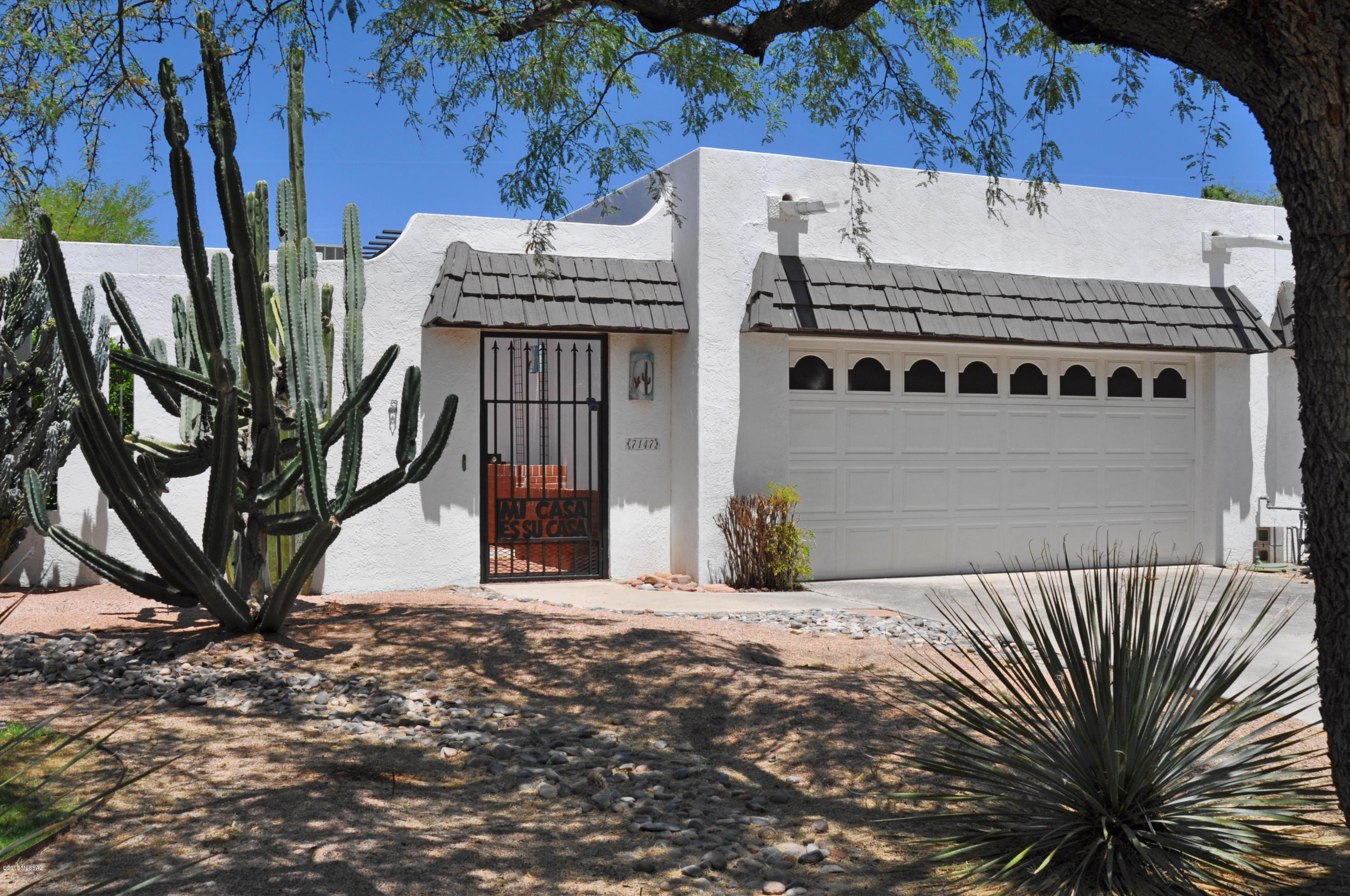 7147 E Sabino Vista Circle