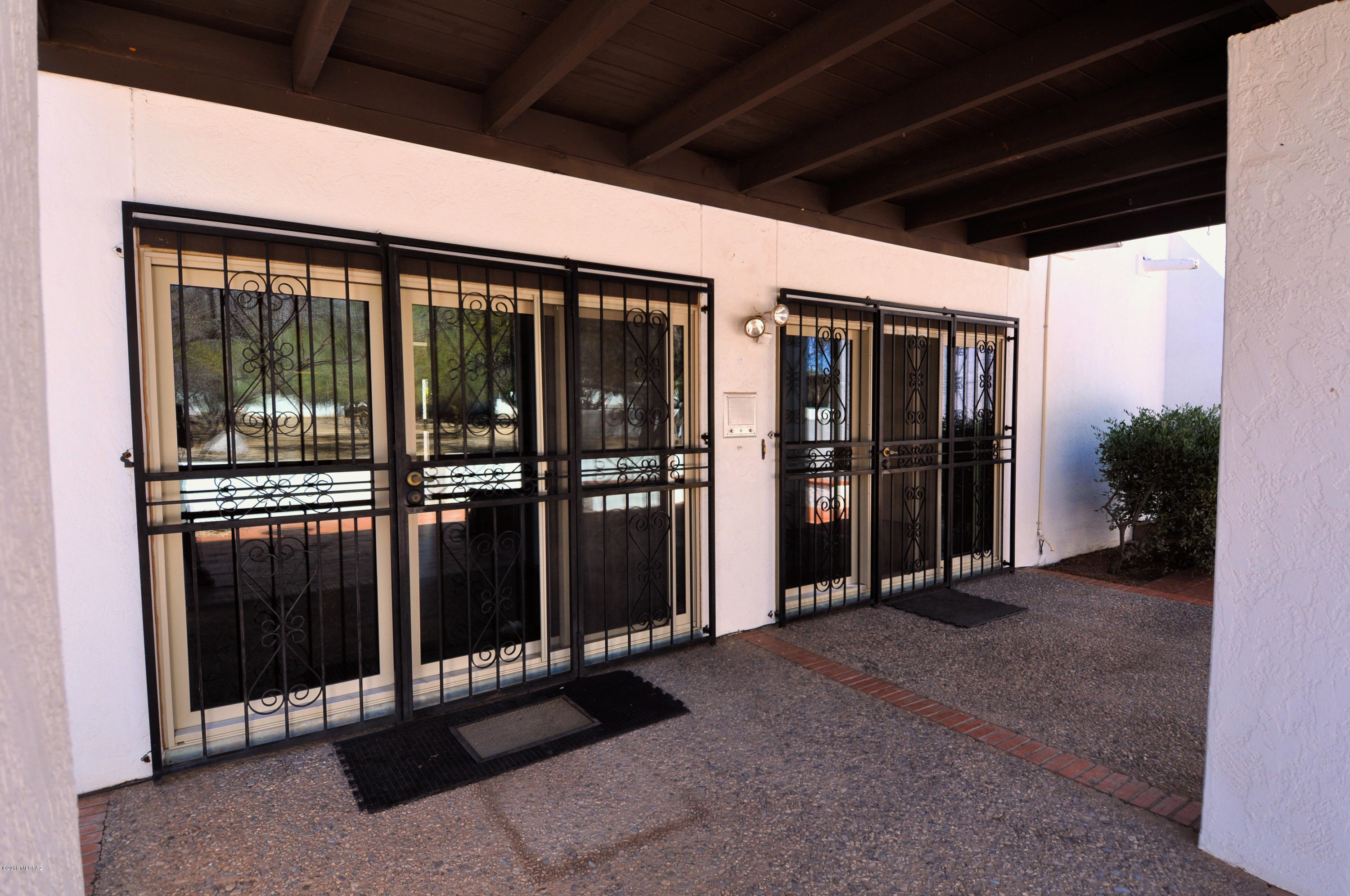 7147 E Sabino Vista Circle