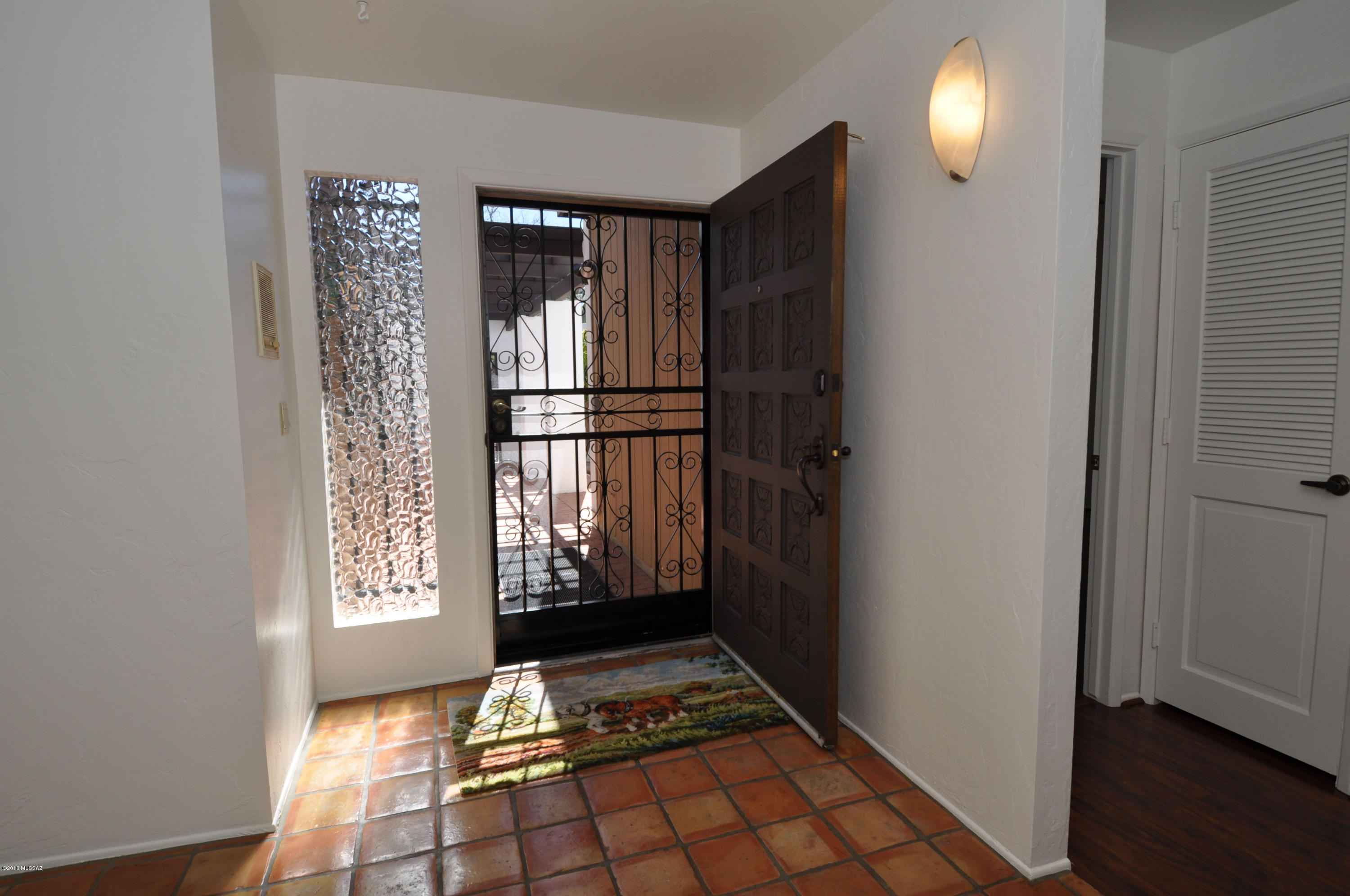 7147 E Sabino Vista Circle