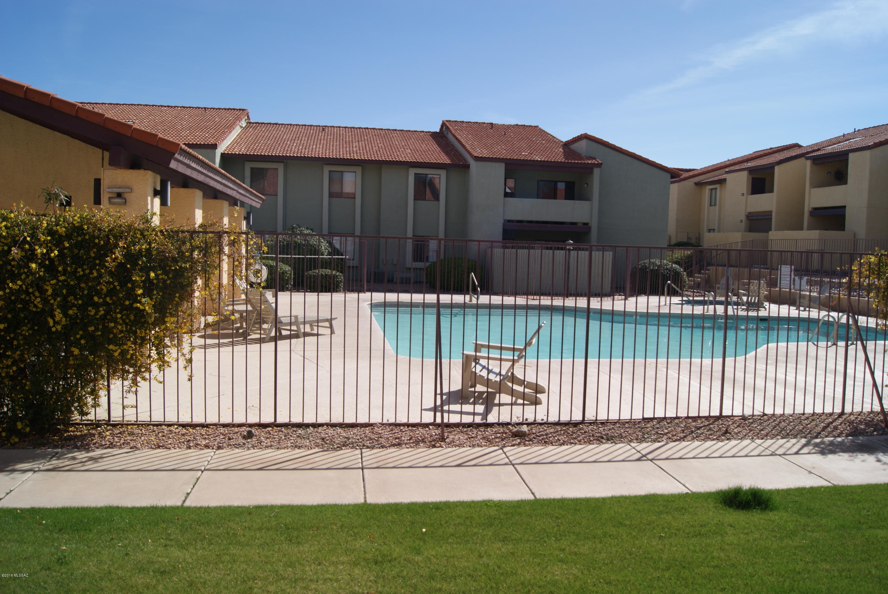 2182 N Pantano Road Unit: 133