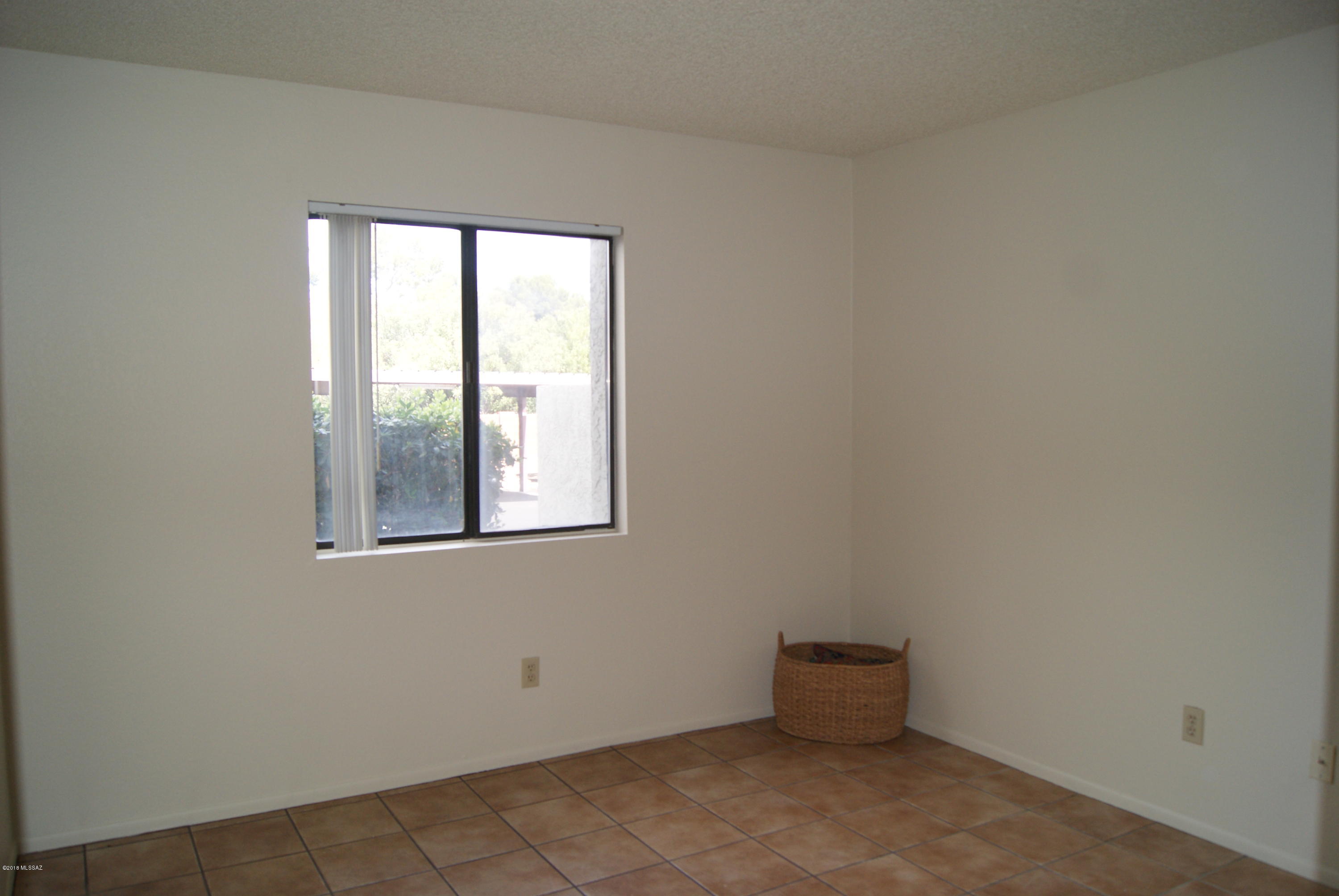 2182 N Pantano Road Unit: 133