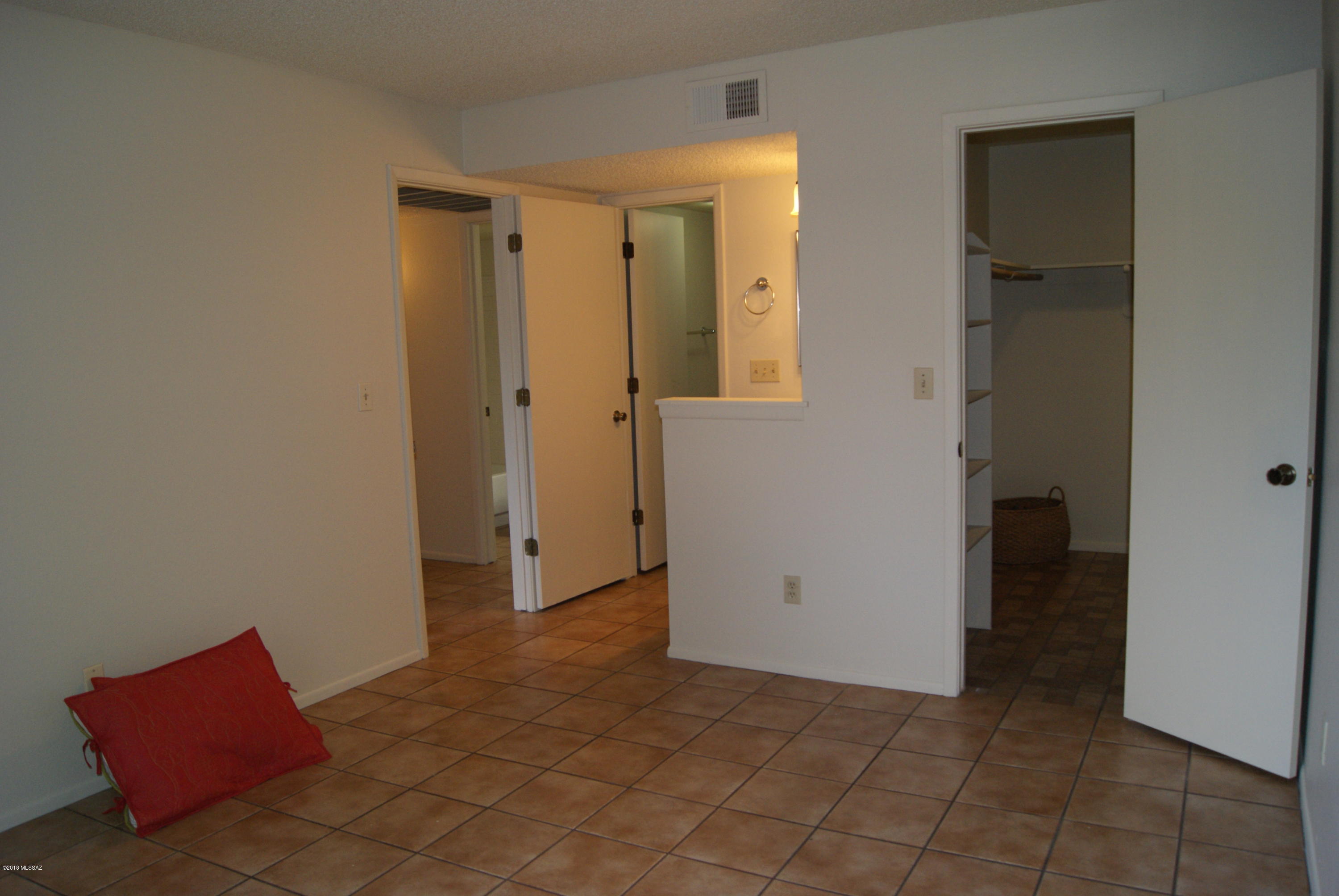 2182 N Pantano Road Unit: 133