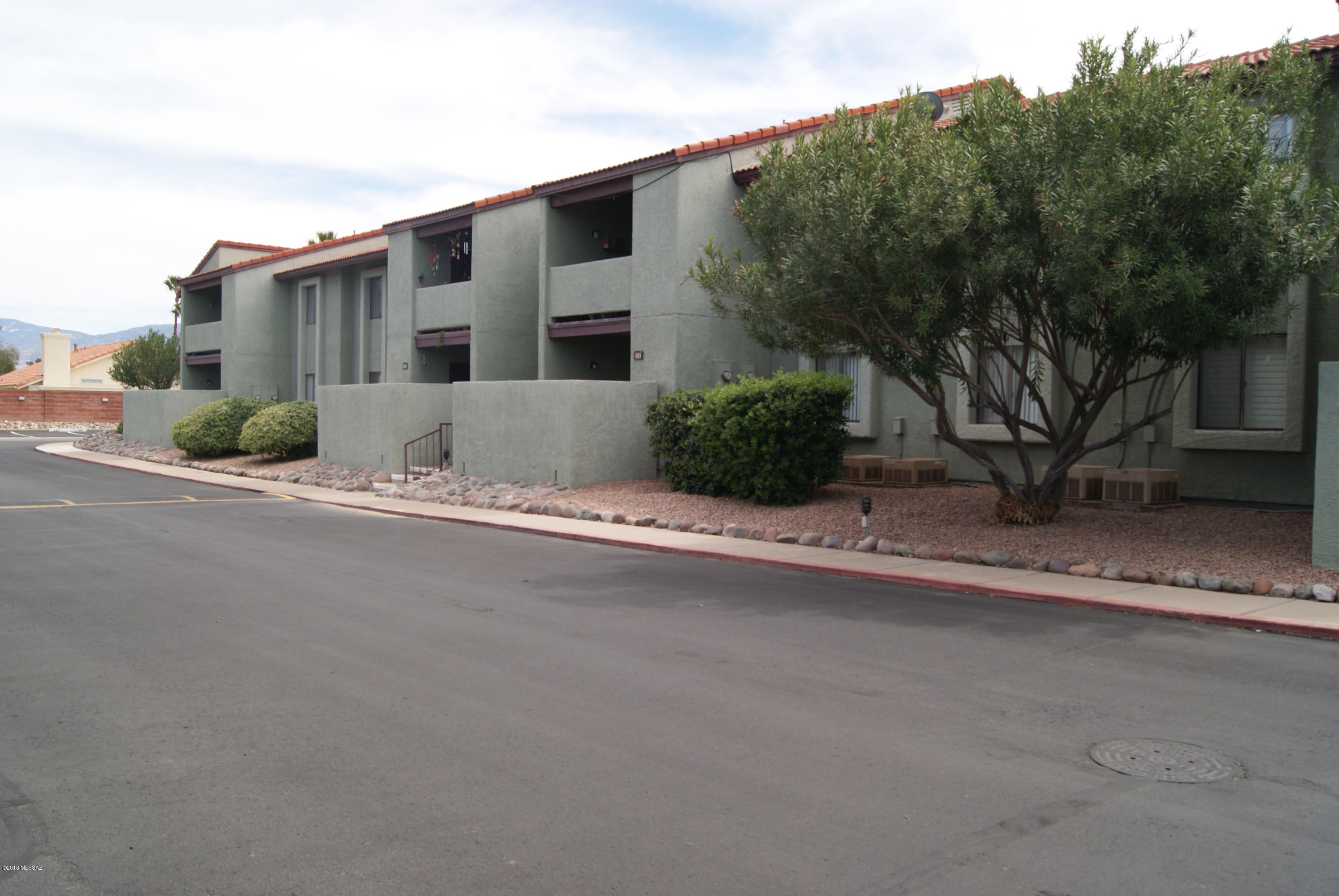 2182 N Pantano Road Unit: 133