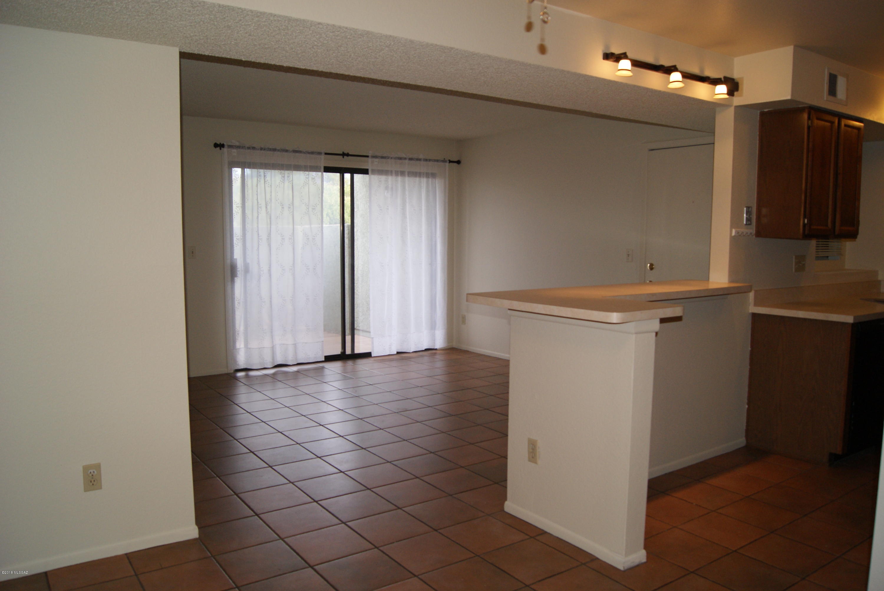 2182 N Pantano Road Unit: 133