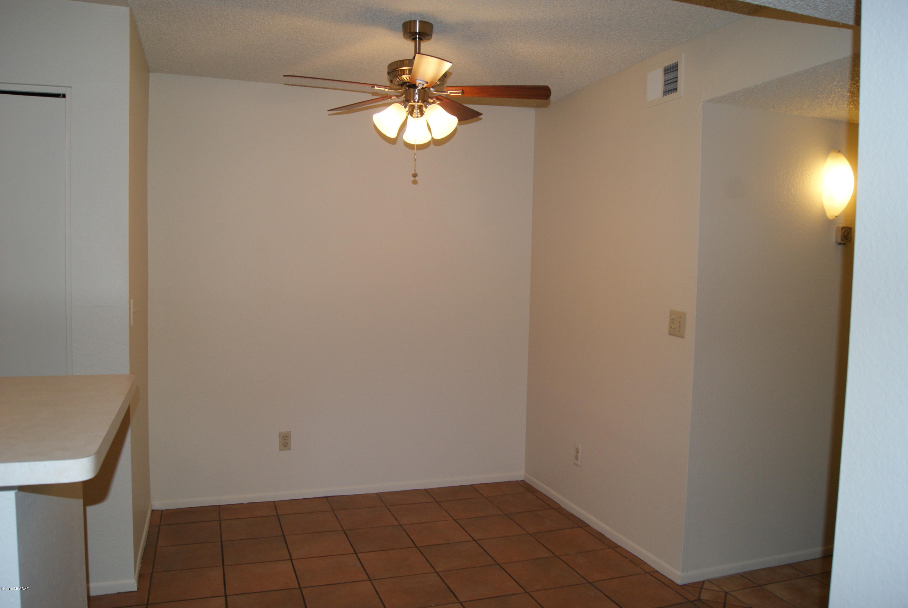 2182 N Pantano Road Unit: 133