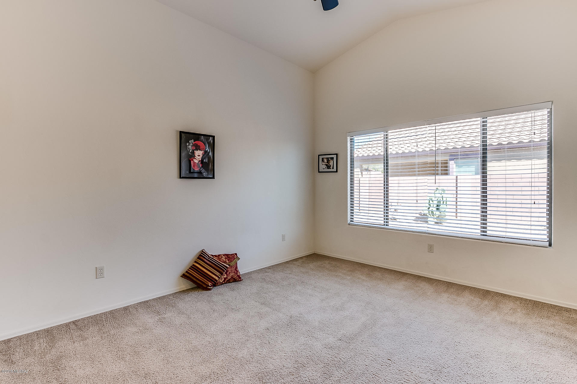 624 W Calle Marojo