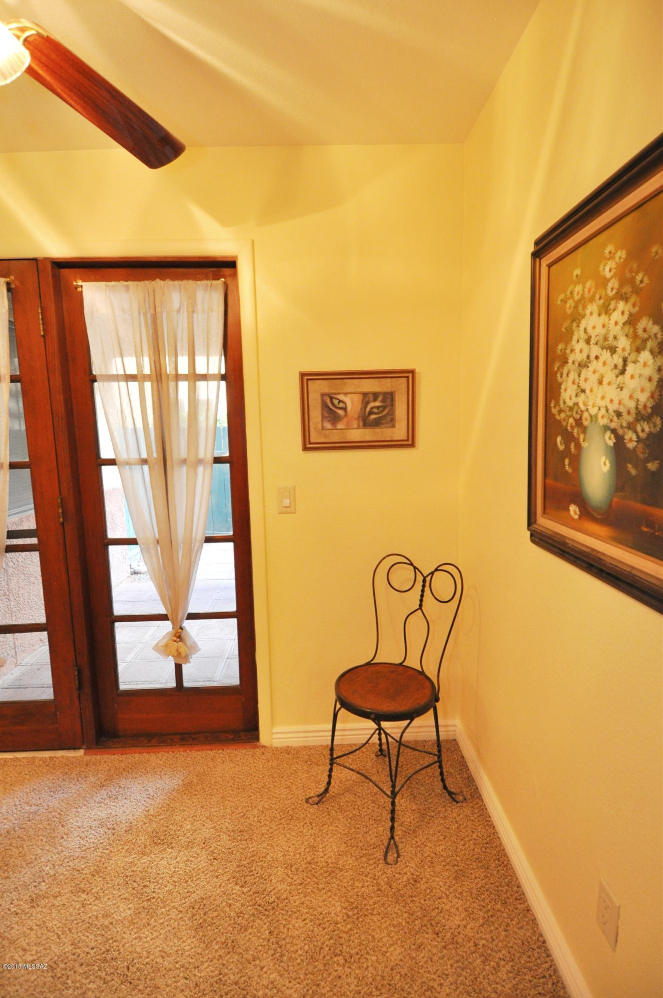 3690 N Country Club Road Unit: 1035