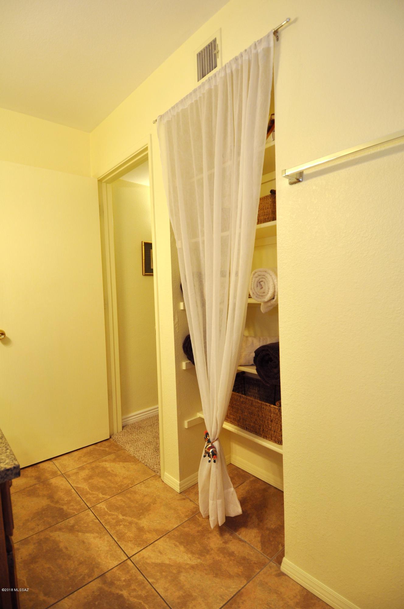 3690 N Country Club Road Unit: 1035
