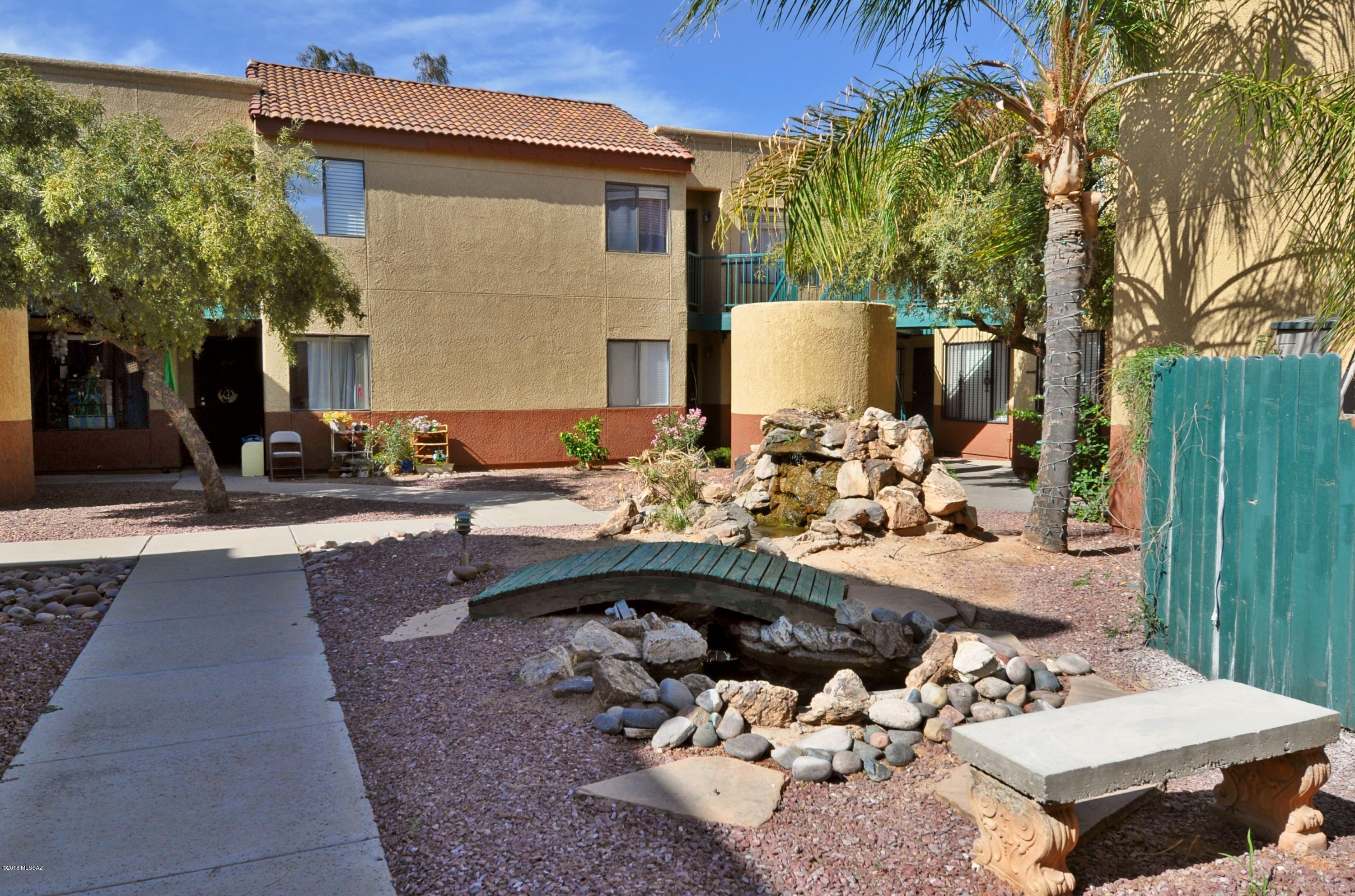 3690 N Country Club Road Unit: 1035