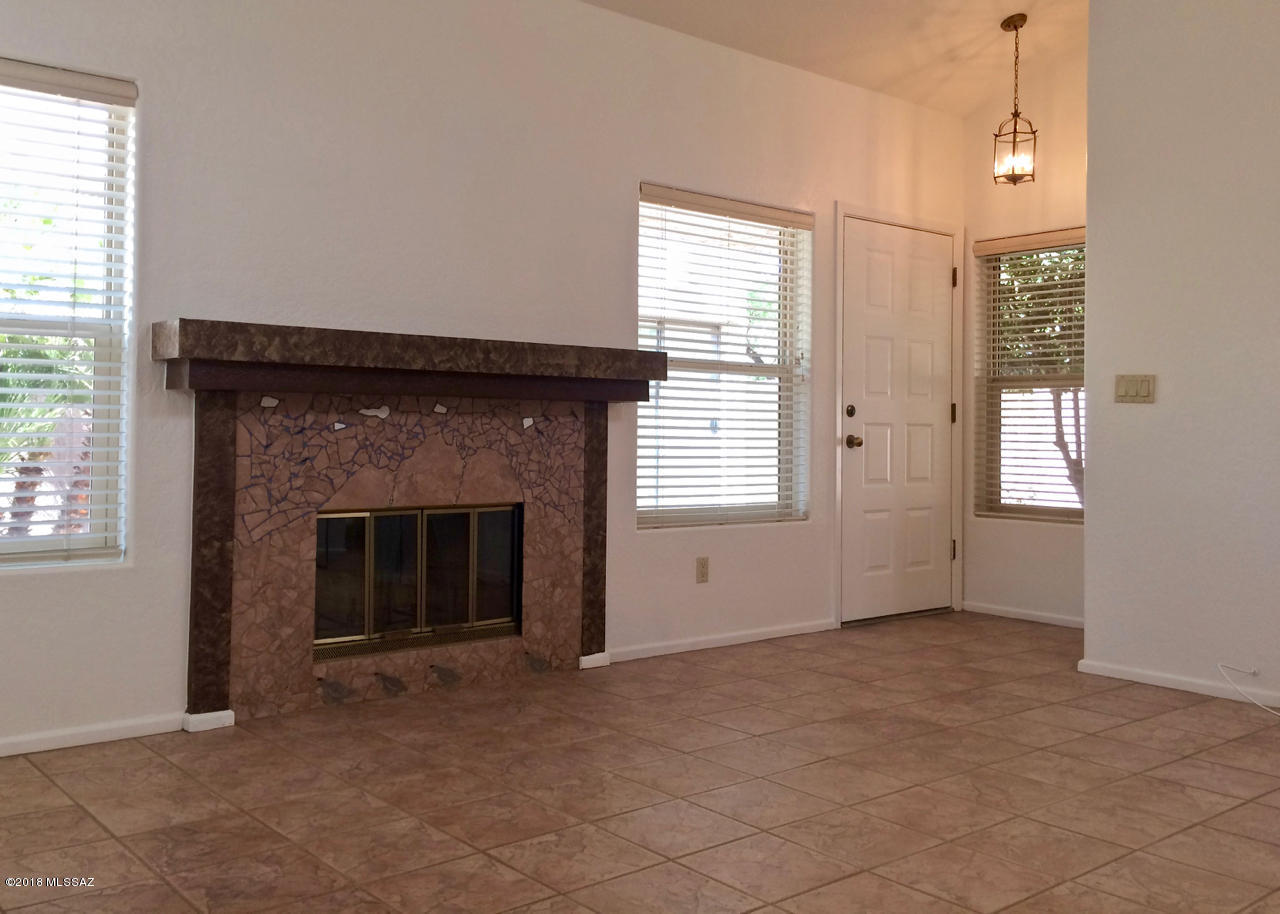5282 E Clusterberry Lane