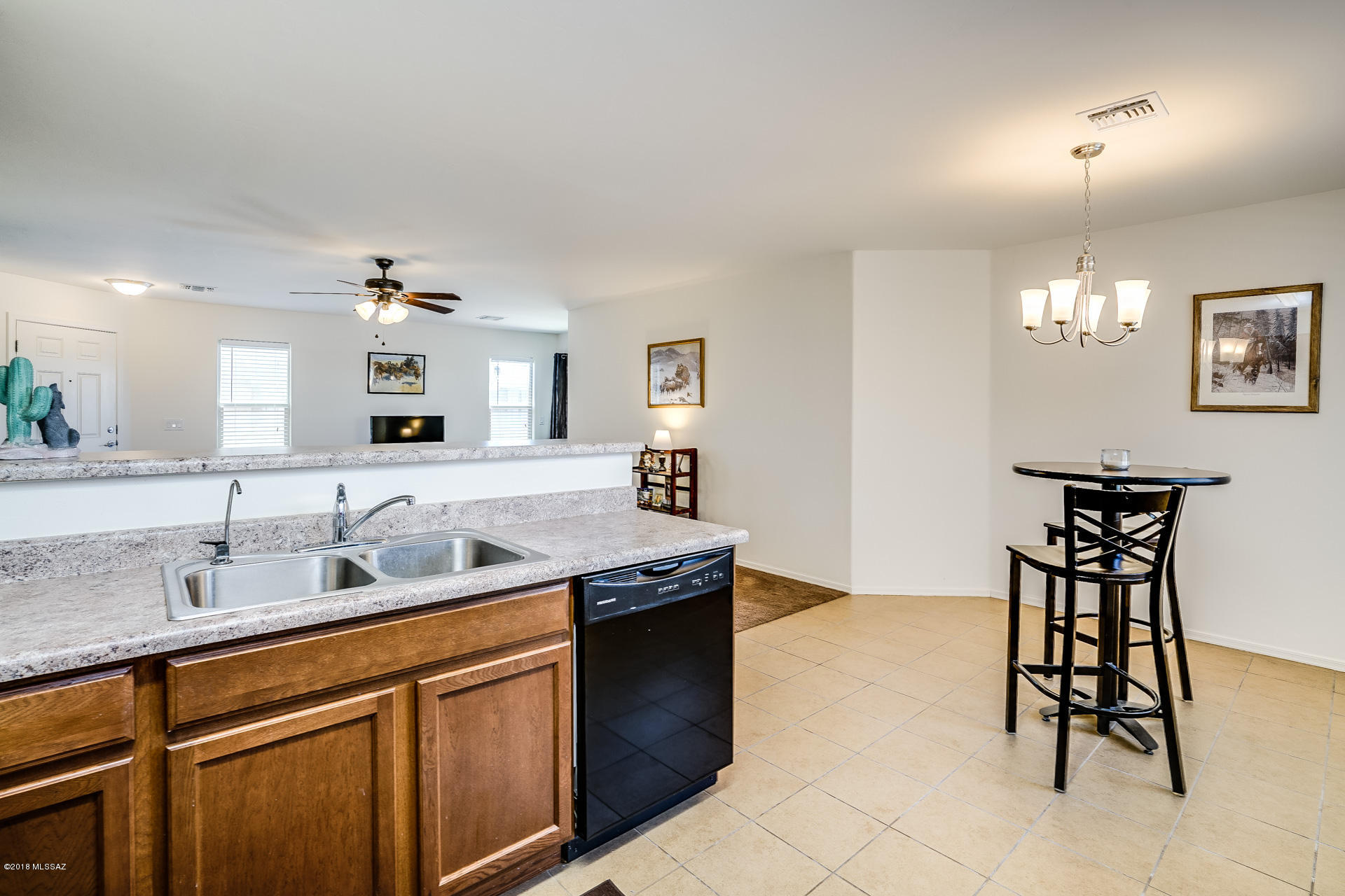 6438 S Vanishing Pointe Way