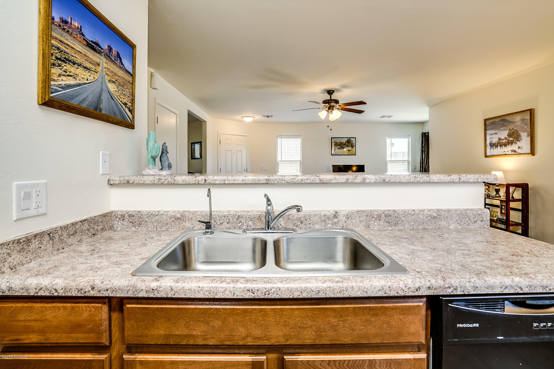 6438 S Vanishing Pointe Way