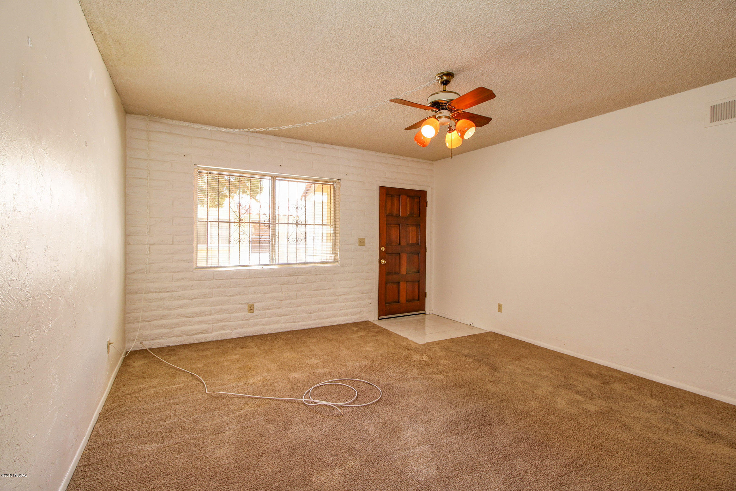 810 S Kolb Road Unit: 63